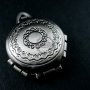 5pcs 16mm round bezel tray setting flower engraved brass antiqued silver vintage style fold photo locket pendant charm 1113013