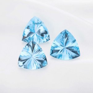 Large Trillion Cut Nature Swiss Blue Topaz Gemstone,November Birthstone,Blue Triangle Gemstone,DIY Jewelry Supplies