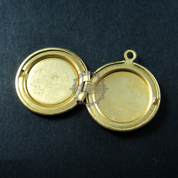 5pcs 14MM setting size vintage raw brass antiqued blank round photo locket bezel tray pendants DIY supplies 1110020 - Click Image to Close