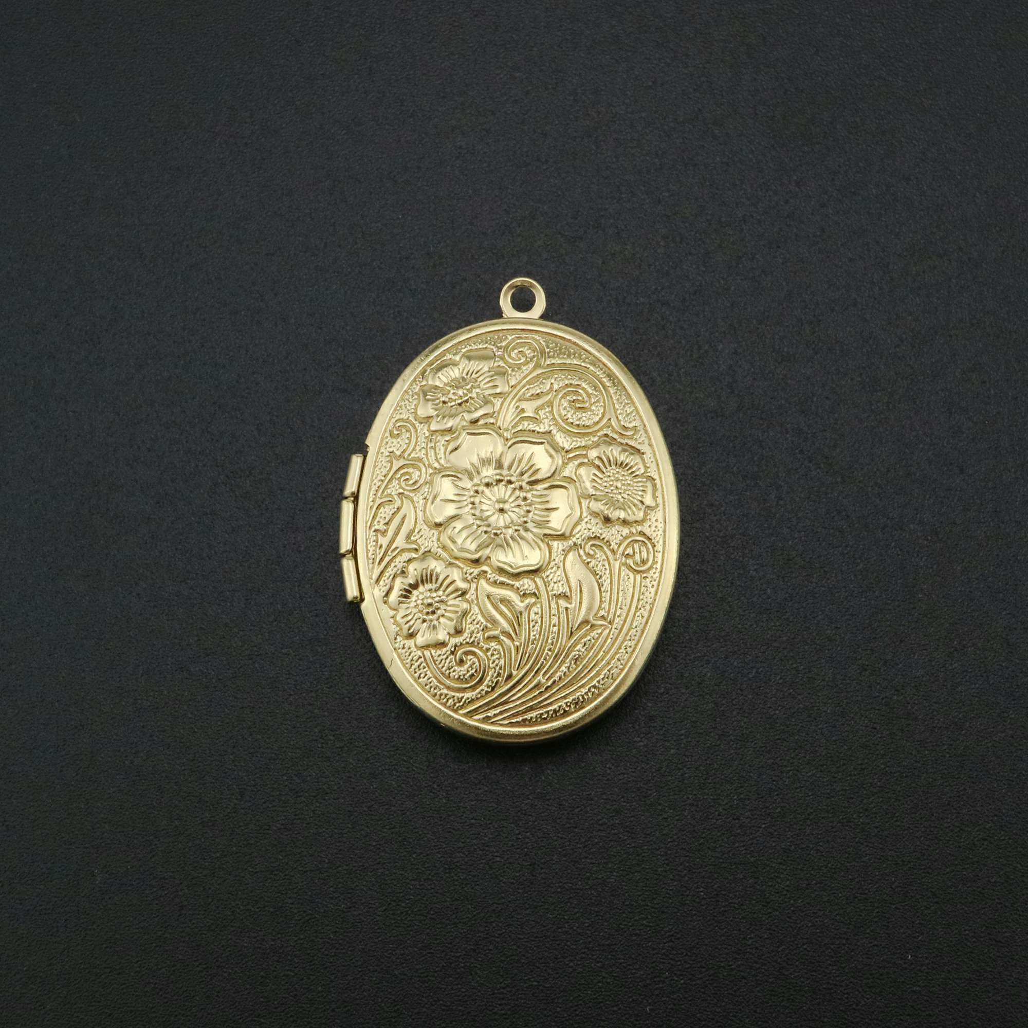 5Pcs 23x29mm brass antiqued silver,bronze,silver flower engraved vintage oval photo locket pendant charm supplies 1121052 - Click Image to Close