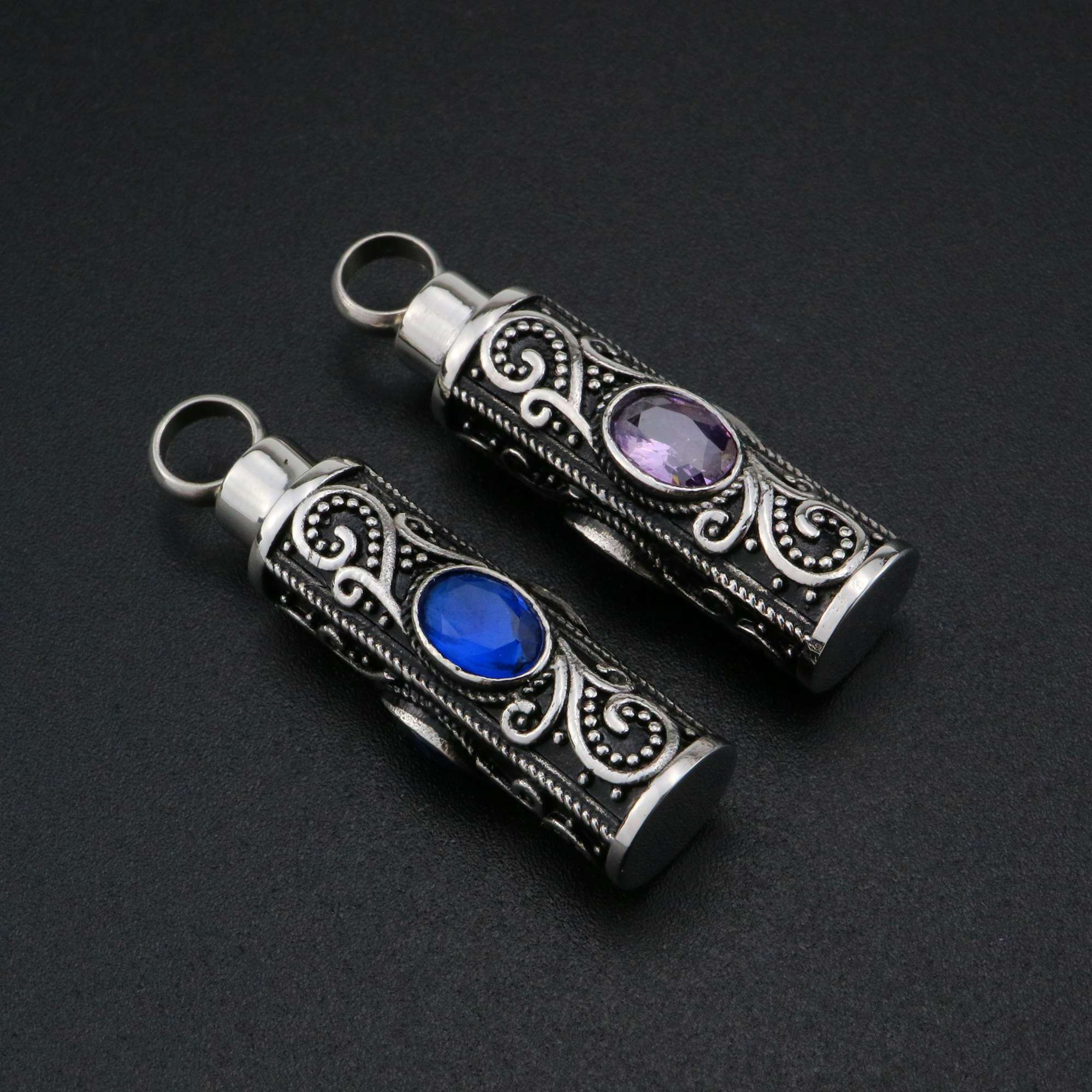 1Pcs Stainless Steel Tube Keepsake Ash Canister Cremation Urn Wish Vial Pendant Prayer Purfume Box 10x38MM Antiqued Silver 1190021 - Click Image to Close