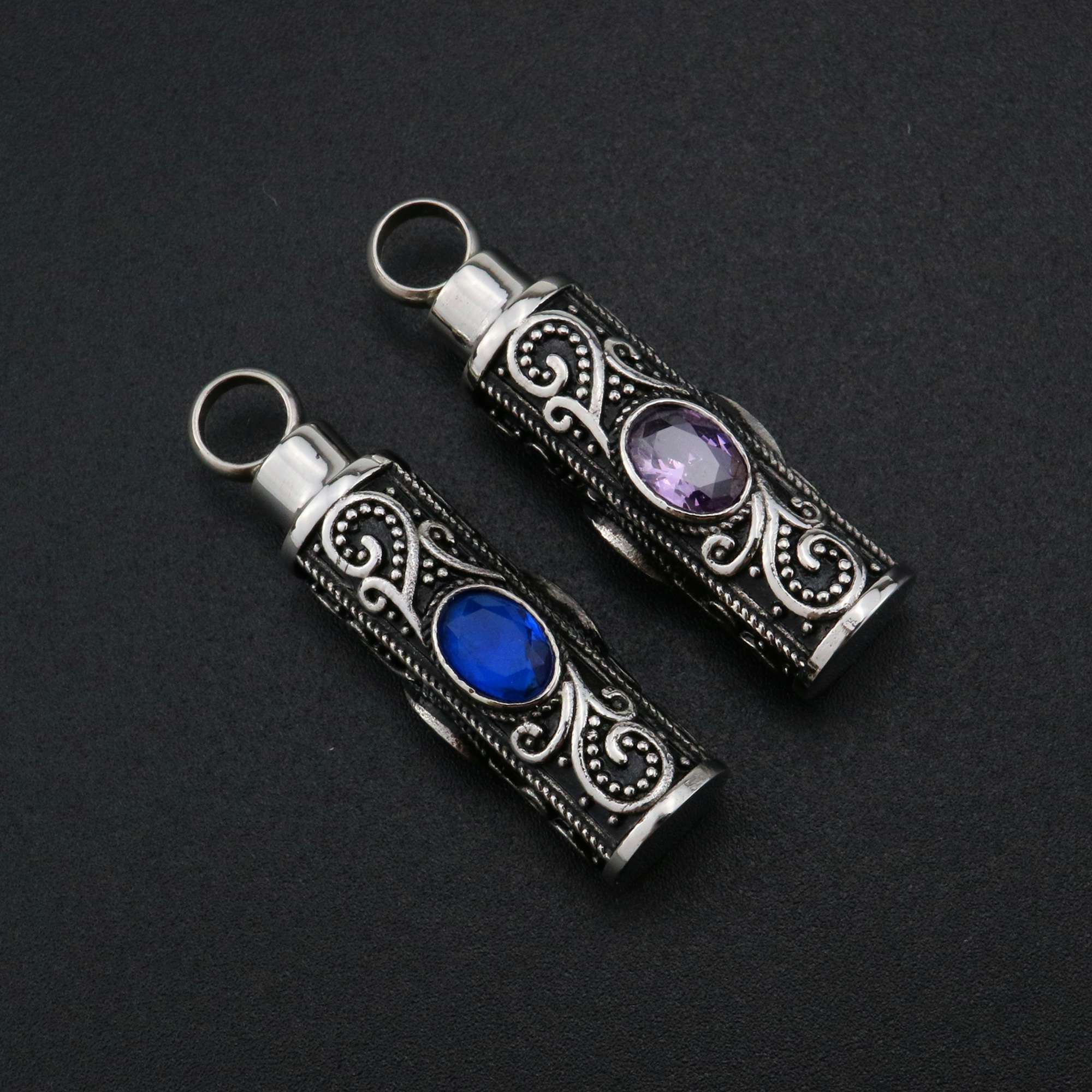 1Pcs Stainless Steel Tube Keepsake Ash Canister Cremation Urn Wish Vial Pendant Prayer Purfume Box 10x38MM Antiqued Silver 1190021 - Click Image to Close