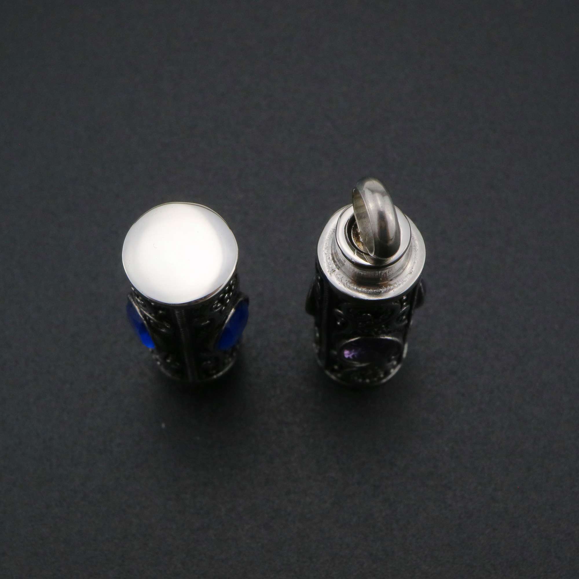 1Pcs Stainless Steel Tube Keepsake Ash Canister Cremation Urn Wish Vial Pendant Prayer Purfume Box 10x38MM Antiqued Silver 1190021 - Click Image to Close