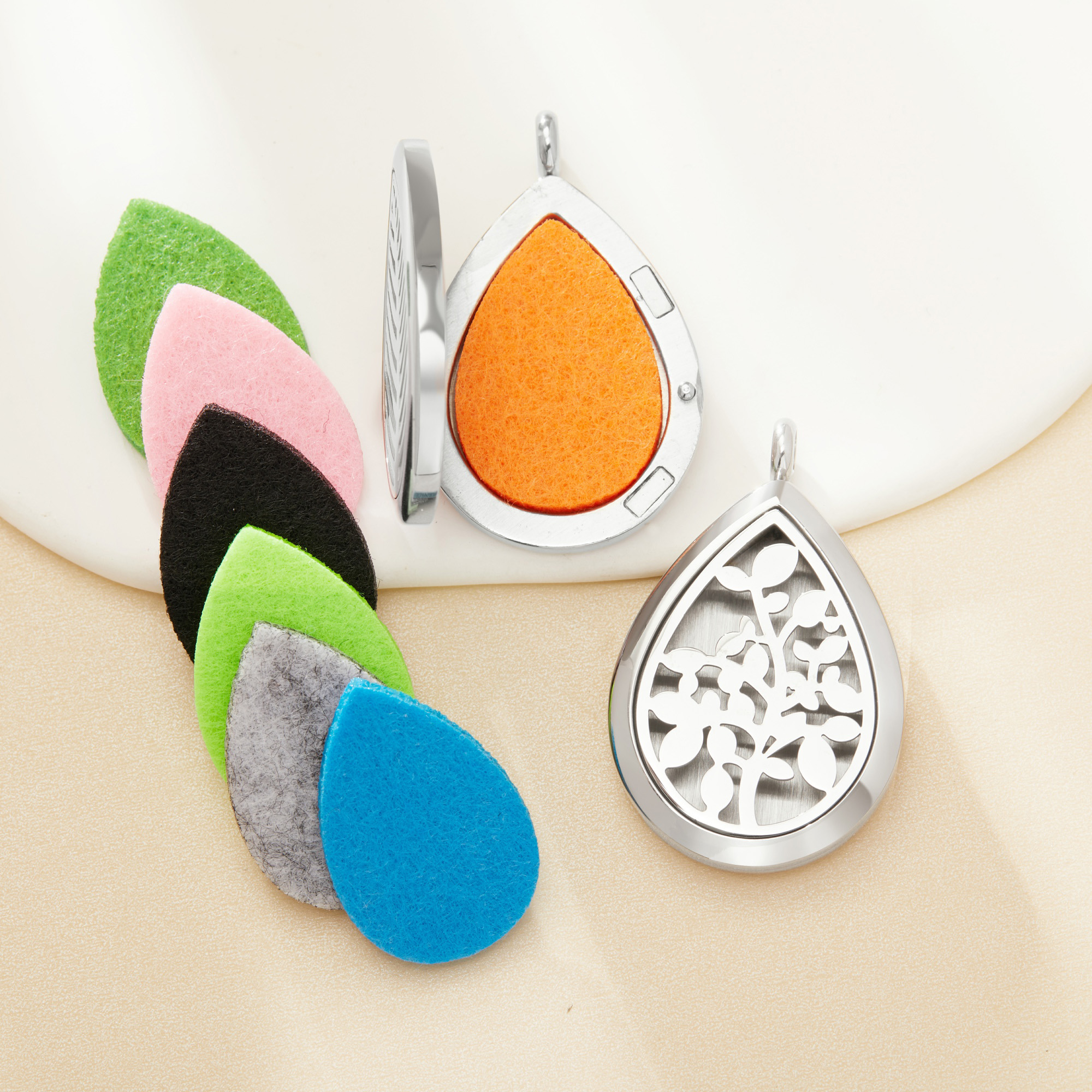 Tree Branch Filligree Perfume Aroma Diffuser Photo Locket,Vintage Styles Stainless Steel Pear Drop Pendant,DIY Keepsake Memorial Pendant Charm Supplies 1190085