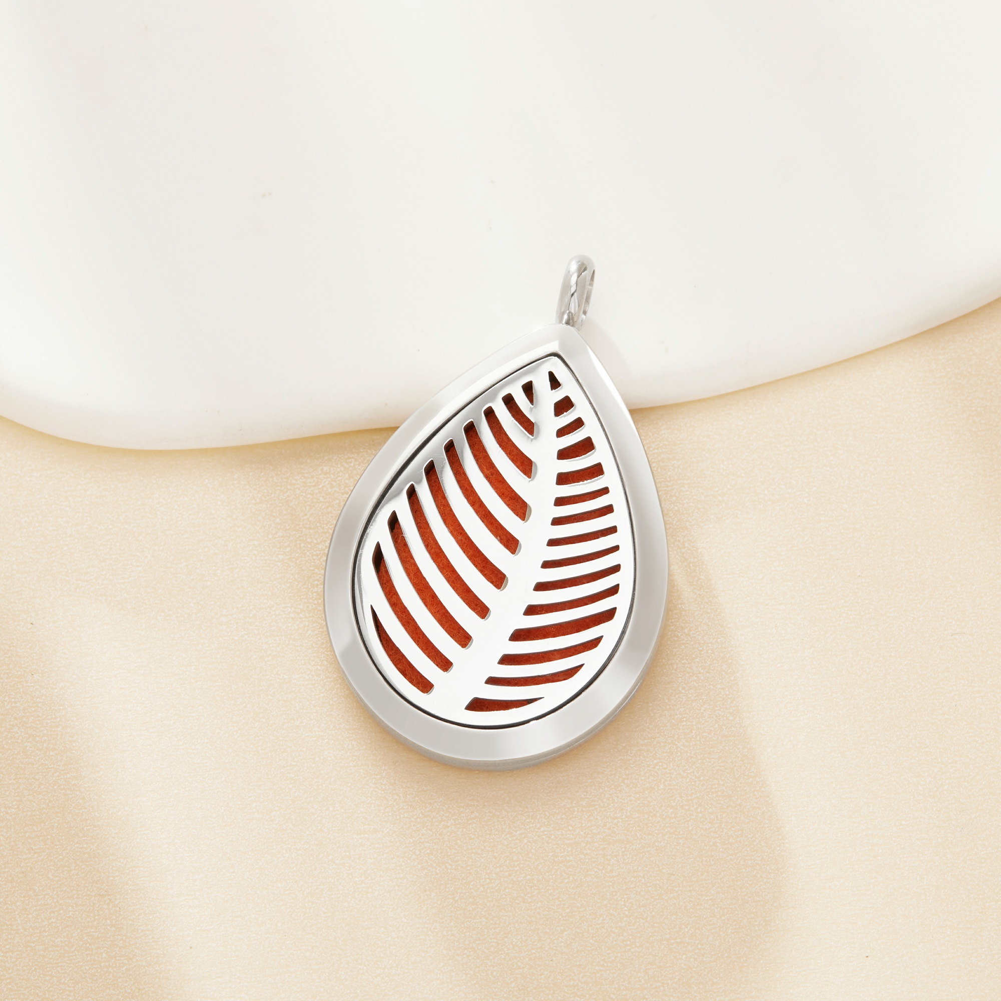 Tree Branch Filligree Perfume Aroma Diffuser Photo Locket,Vintage Styles Stainless Steel Pear Drop Pendant,DIY Keepsake Memorial Pendant Charm Supplies 1190086