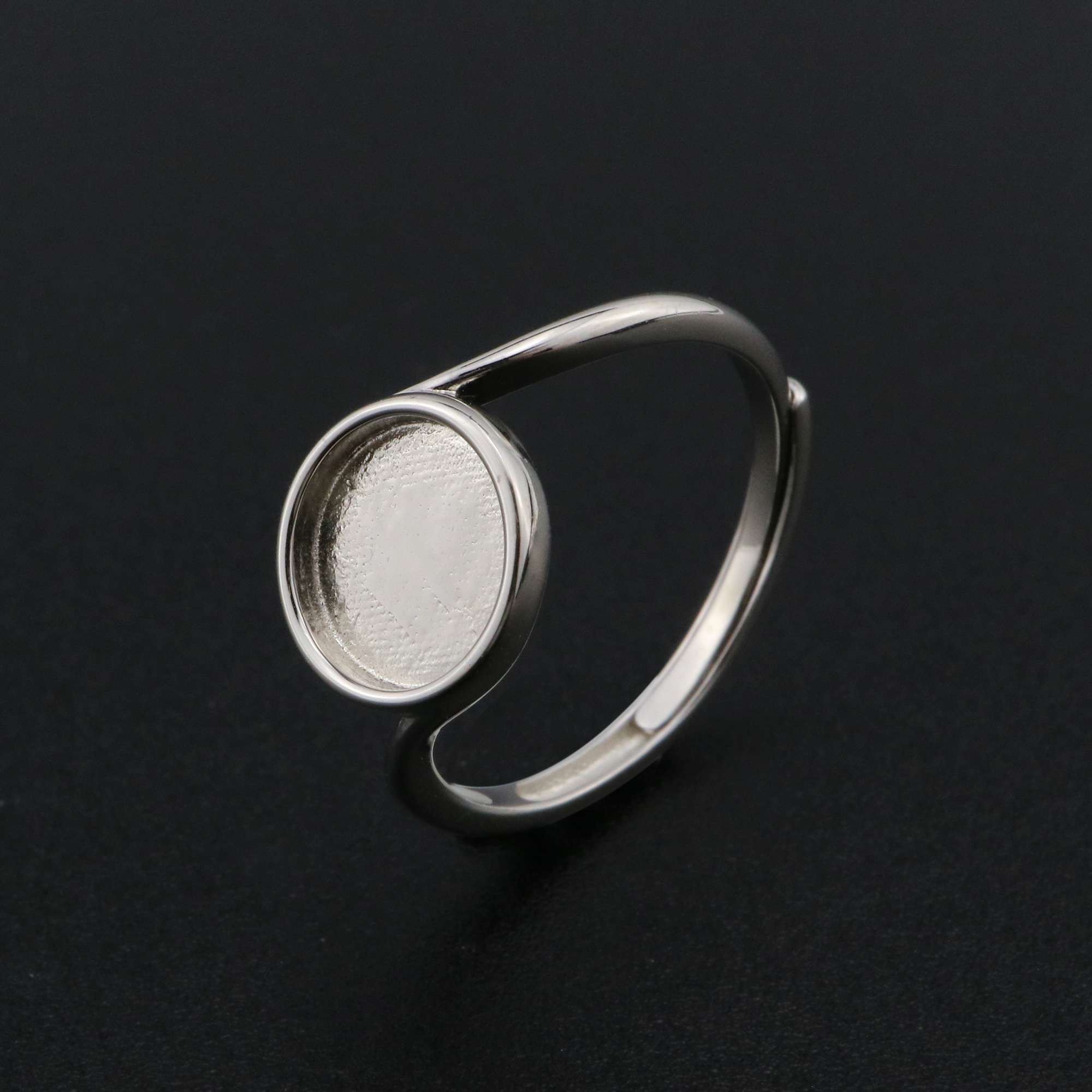 8MM Round Bezel Ring Settings Solid Back Breast Milk Resin 925 Sterling Silver DIY Bypass Shank Adjustable Ring 1212072 - Click Image to Close