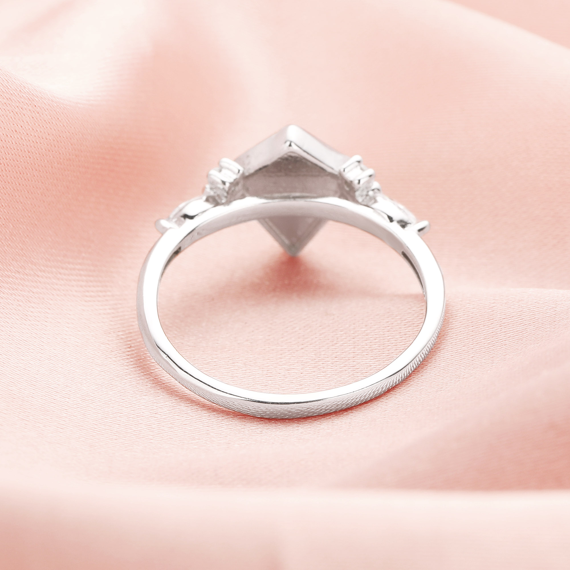 7x10MM Keepsake Breast Milk Resin Kite Cut Bezel Ring Settings,Solid 14K 18K Gold Moissanite Ring,Art Deco Ring,DIY Ring Supplies 1294627 - Click Image to Close