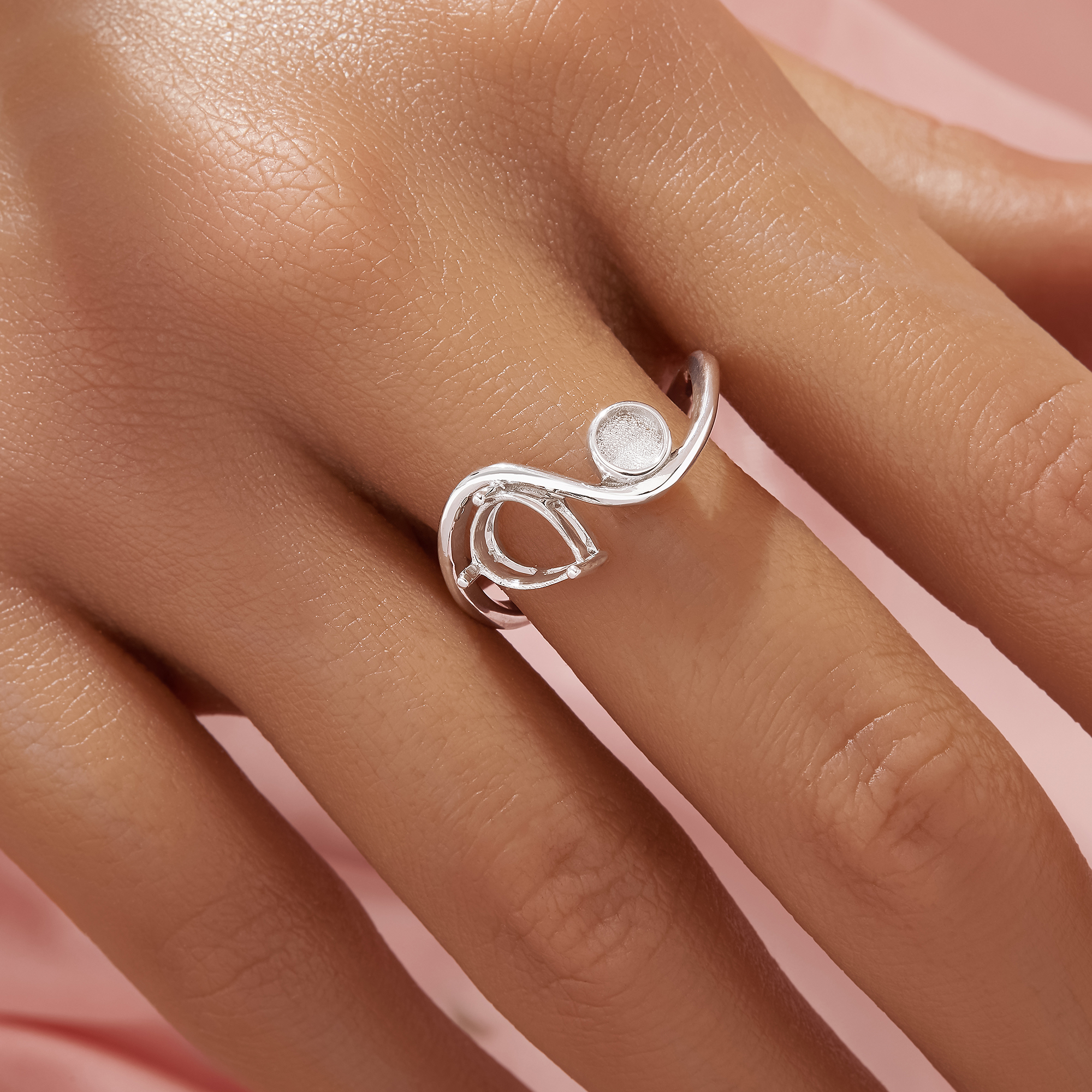 Keepsake Breast Milk Resin 4MM Round Bezel Settings,Solid 925 Silver Ring,2 Stone Prong Ring Settings,With 6x8MM Pear Stone 1294939