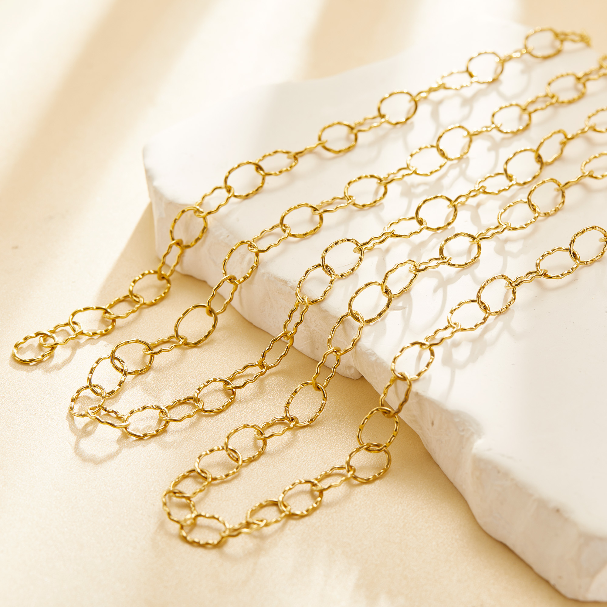 1 Meter 6.3MM Wide Gold Plated Stainless Steel Necklace,Oval Cable Chain,Minimalist Choker Necklace,DIY Loose Chain Necklace Supplies 1325015