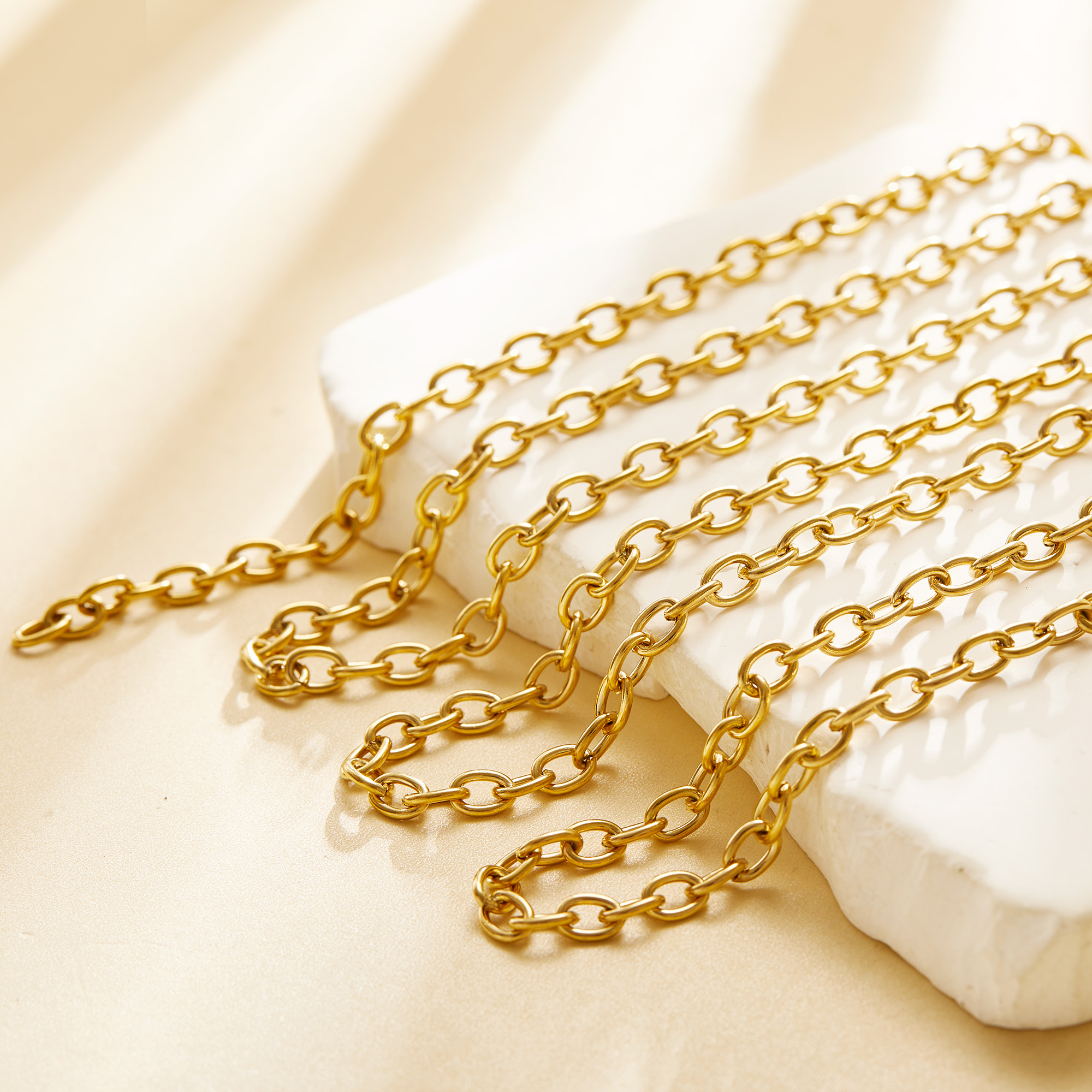 1 Meter 5MM Wide Gold Plated Stainless Steel Necklace,Oval Cable Chain,Simple Choker Necklace,DIY Loose Chain Necklace Supplies 1325018