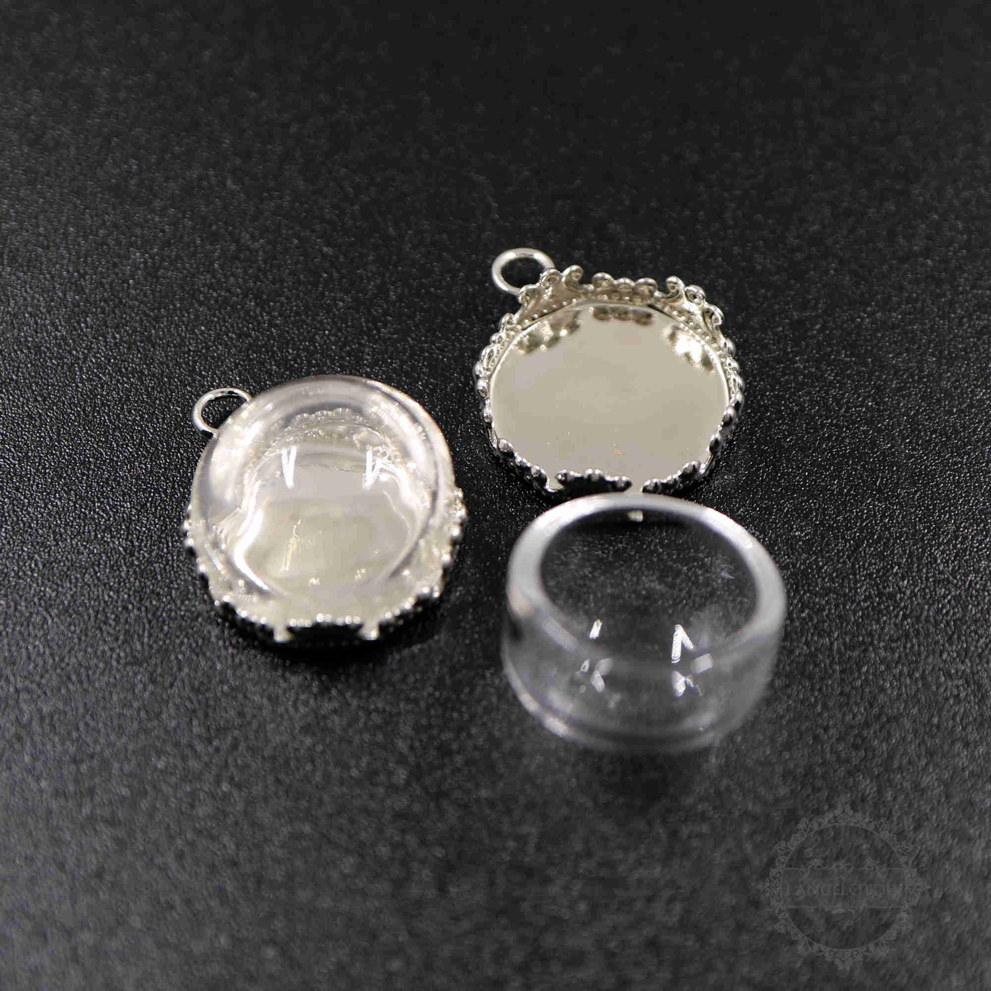 How to Create a Photo Keepsake Necklace Using a Glass Cabochon Bezel  Pendant 