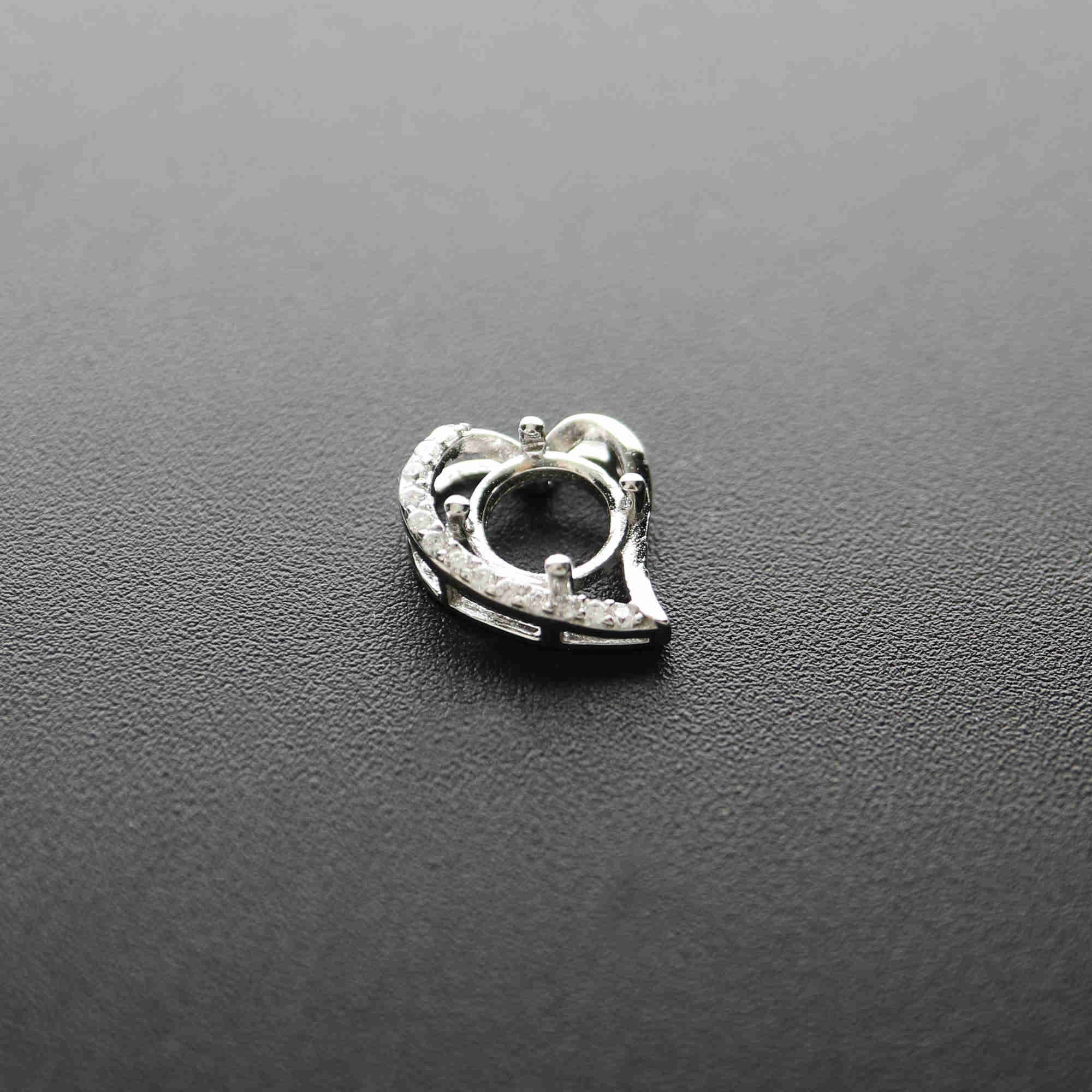 1Pcs 5-9MM Simple Round Bezel Gemstone Cz Stone Solid 925 Sterling Silver Prong Pendant Charm Settings Heart Shaple 1411230 - Click Image to Close