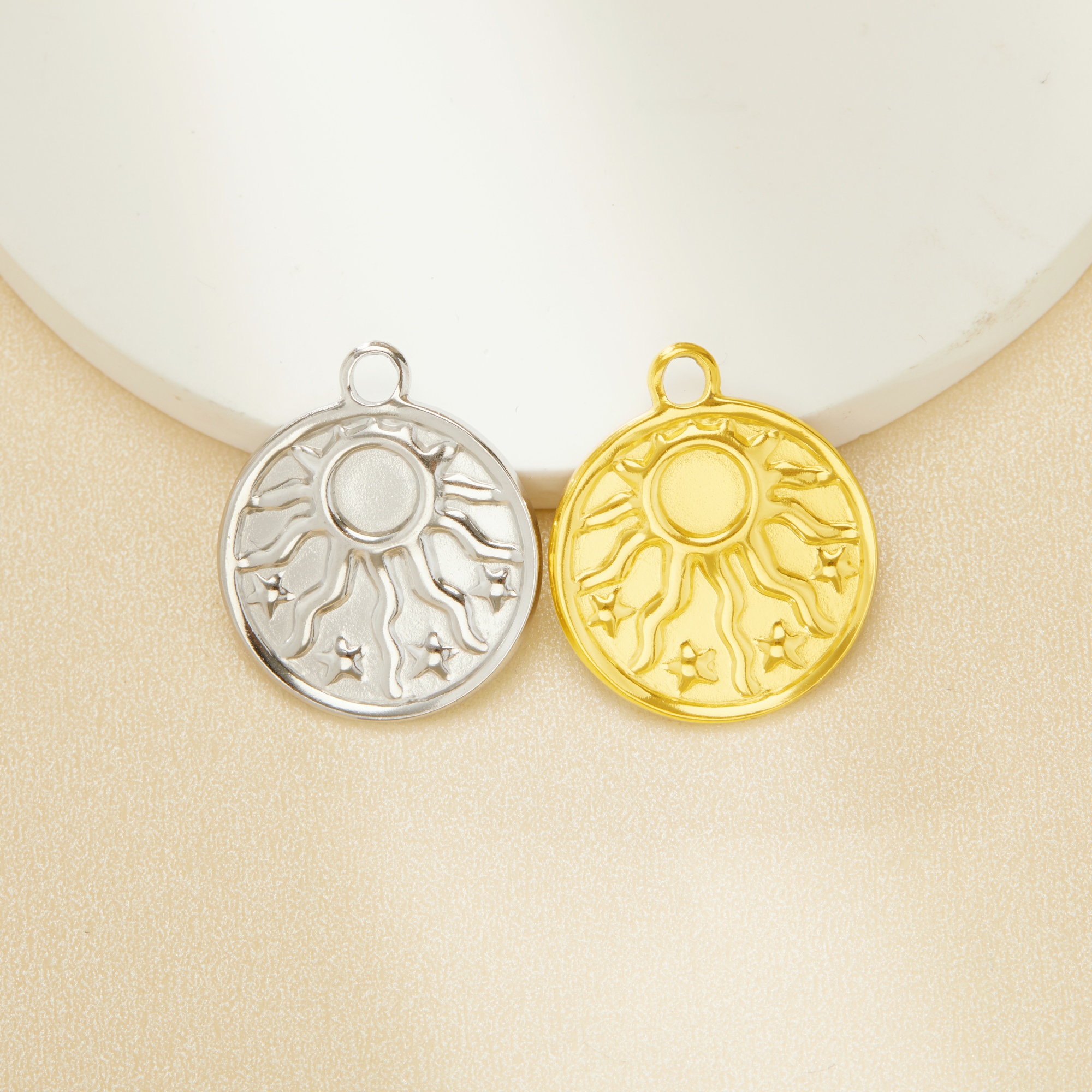 5MM Keepsake Breast Milk Resin Round Bezel Sun Star Pendant Settings,Gold Plated Stainless Steel Pendant,Vintage Styles Sun Pendant 1411427 - Click Image to Close
