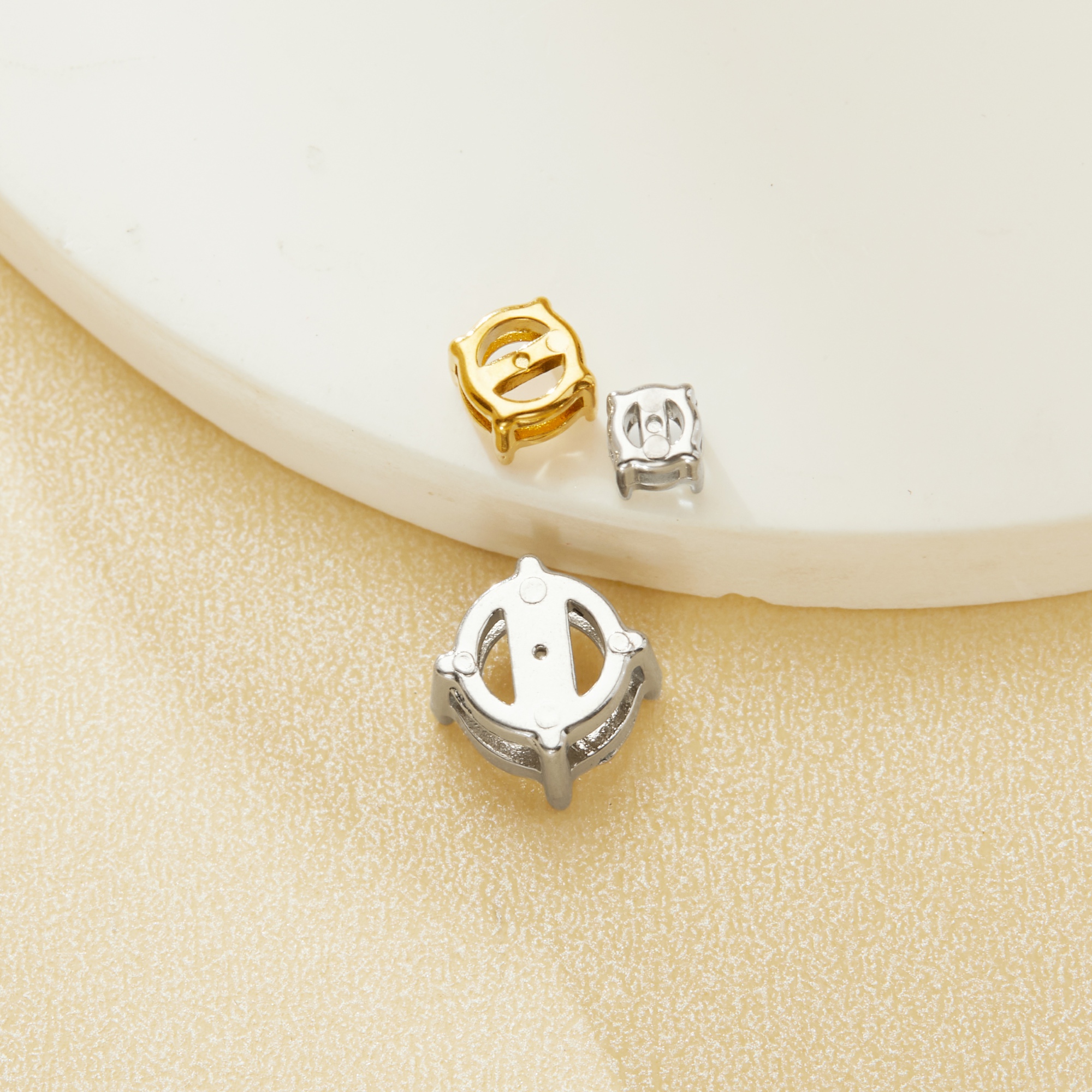 Round Prongs Bezel Pendant Settings,Yellow Gold Plated Stainless Steel Pendant Charm,Minimalist Round Pendant,Simple Pendant Blank for Faceted Stones 1411436 - Click Image to Close