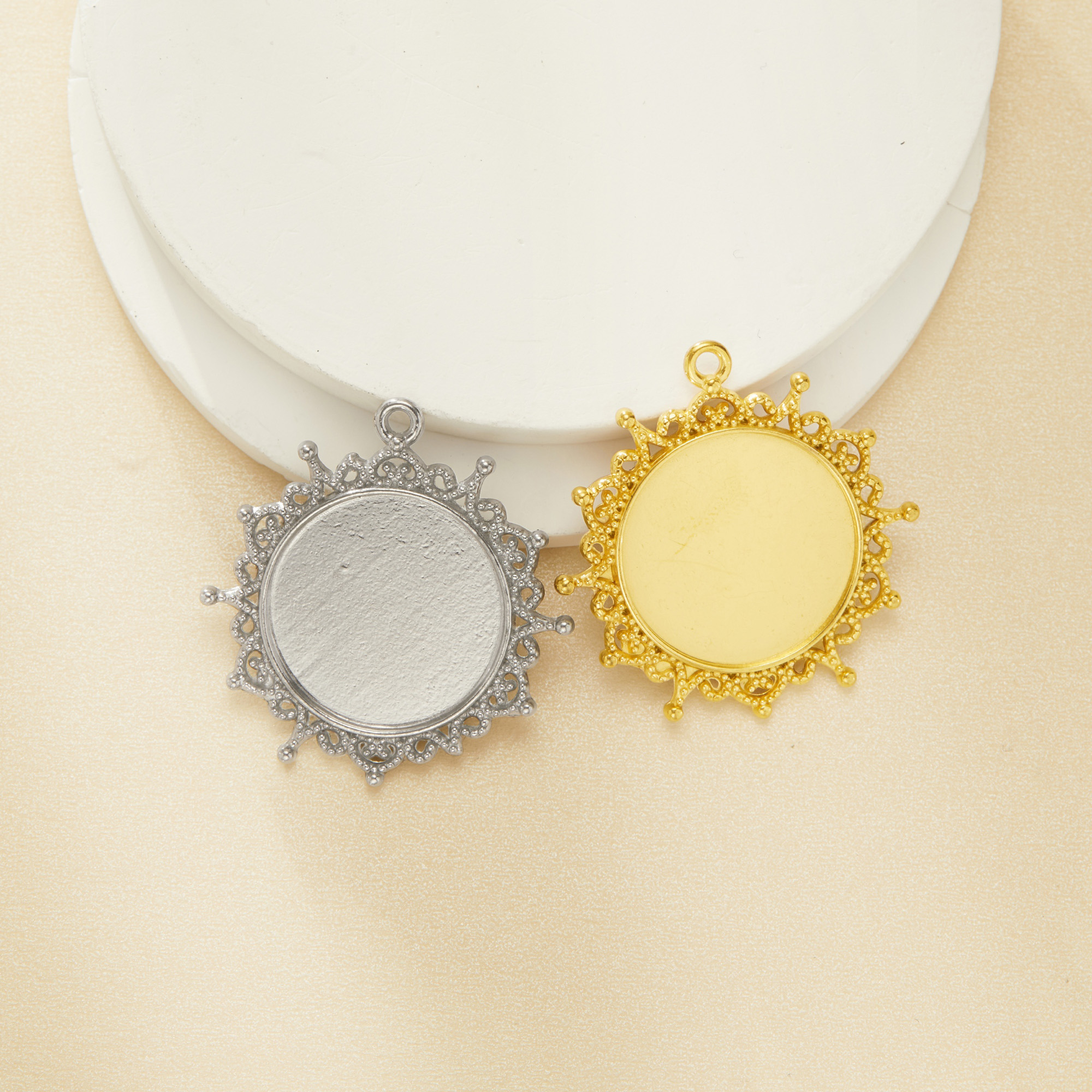 Keepsake Breastmilk Stainless Steel Round Bezel Pendant,Vintage Styles Art Deco Round Pendant Charm,Silver Gold Pendant,DIY Pendant Supplies 1411440 - Click Image to Close