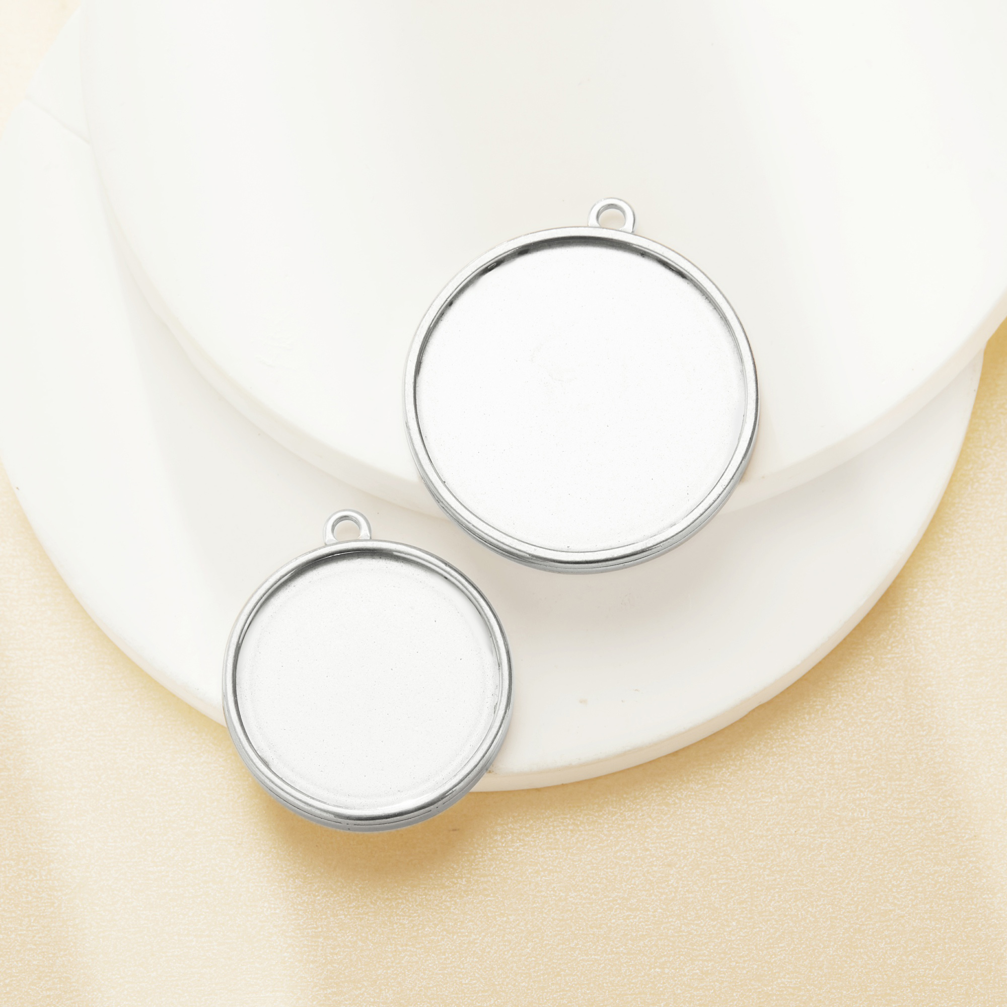 Keepsake Breast Milk Double Sides Round Pendant Bezel,Minimalist Stainless Steel Round Pendant Charm,DIY Pendant Charm Supplies 1411482