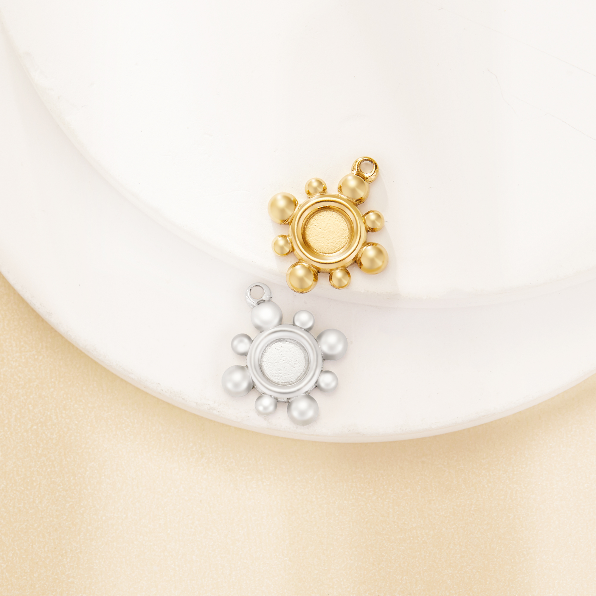 4.5MM Keepsake Breast Milk Resin Round Bezel Pendant Settings,Gold Stainless Steel Pendant Charm,Vintage Style Pendant,DIY Pendant Blank Supplies 1411486