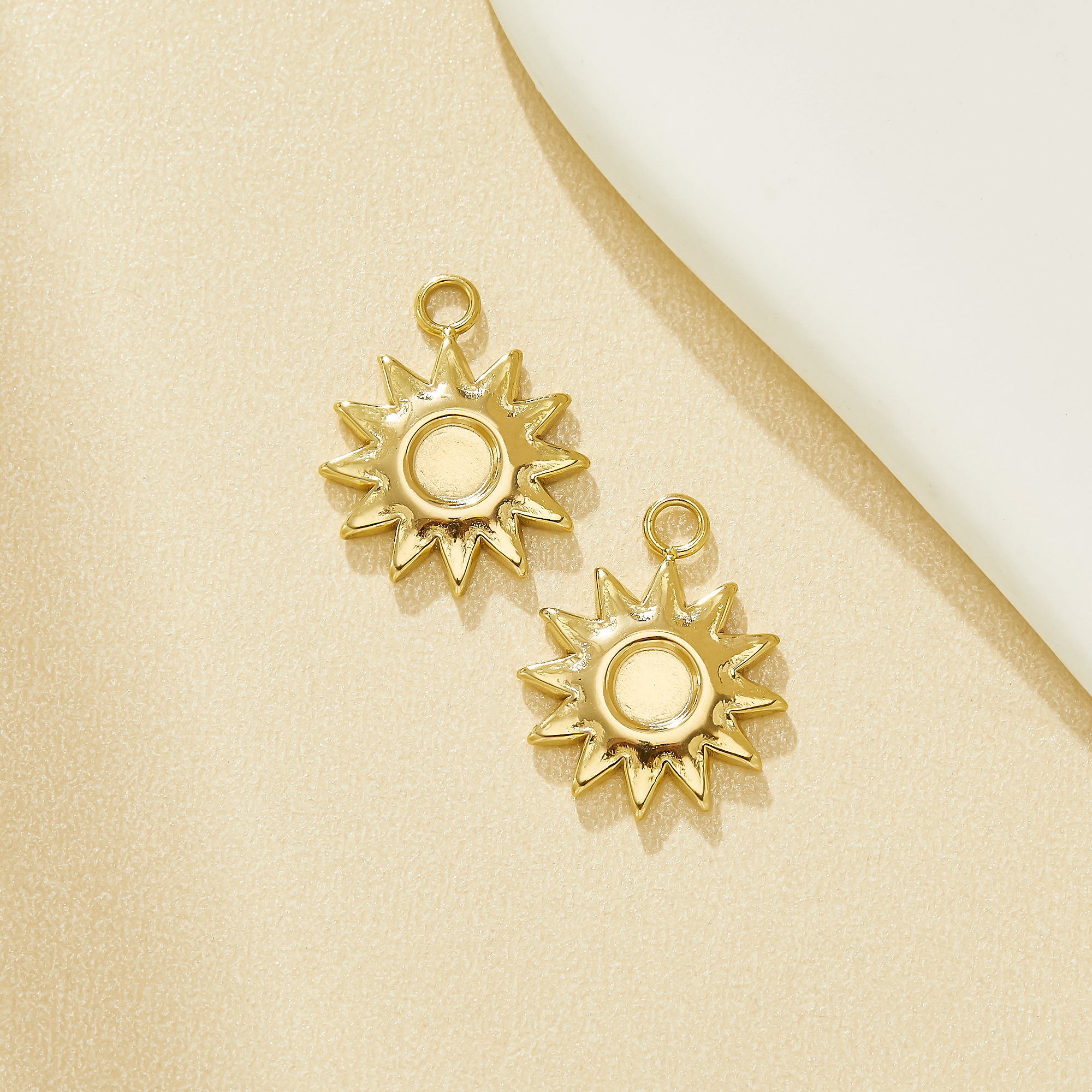 4MM Round Bezel Stainless Steel Pendant Settings,Sun Round Pendant Charm,Gold Pendant,DIY Pendant Blank Supplies 1411509