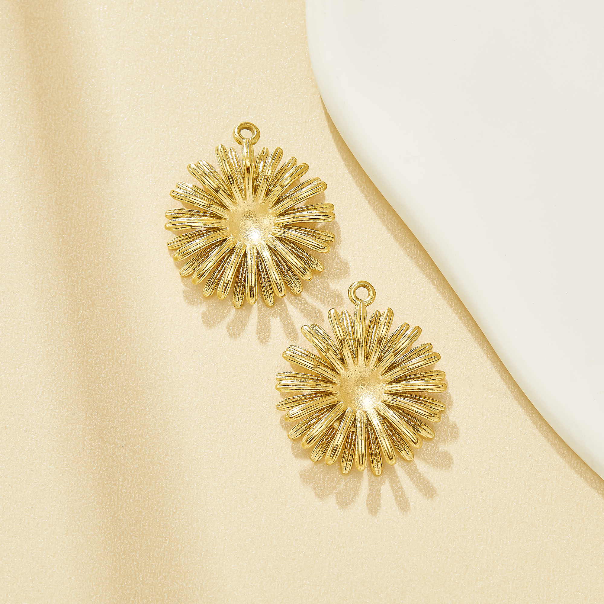 Stainless Steel Flower Pendant Settings,Vintage Style Flower Gold Pendant Charm,DIY Pendant Blank Supplies 1411514