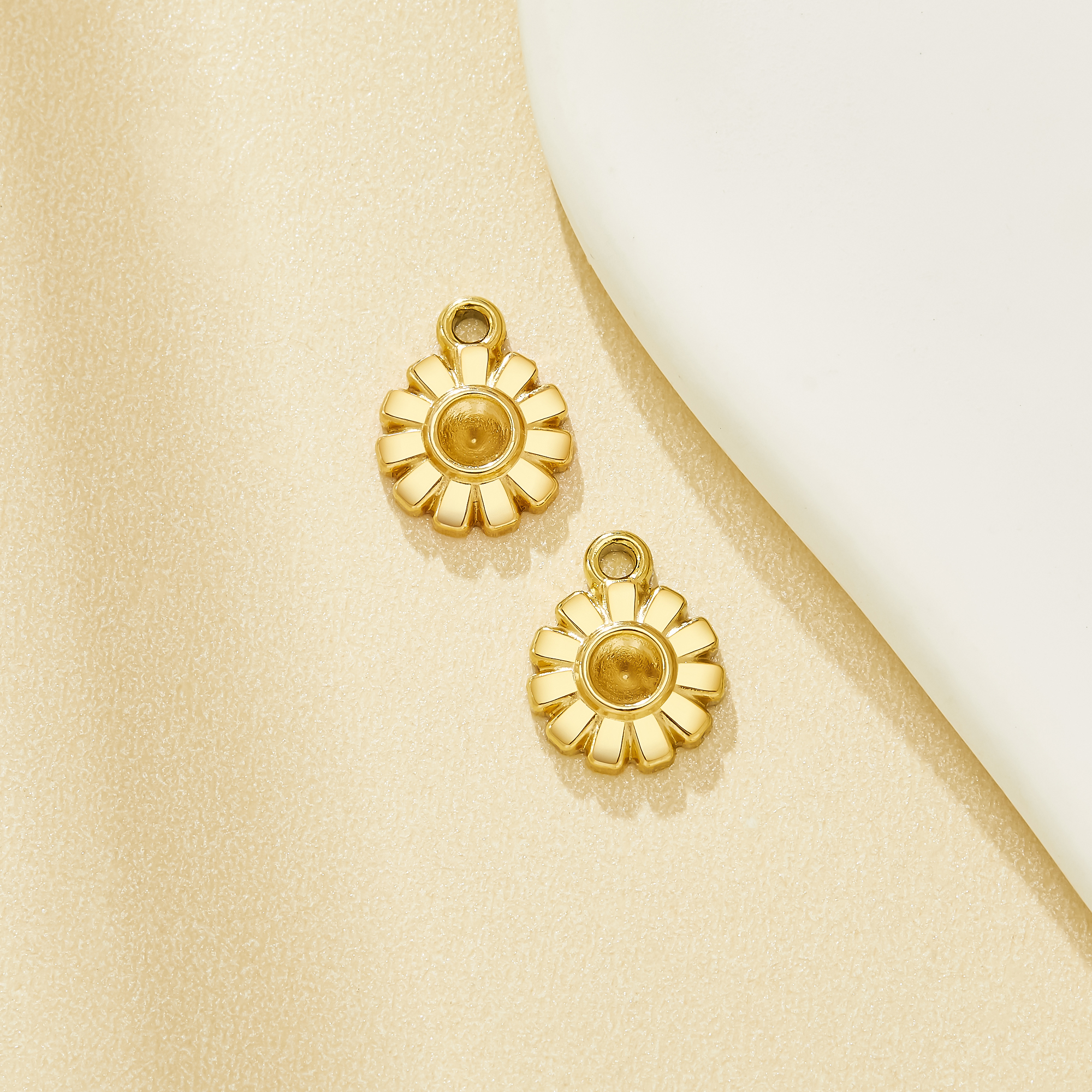 3.5MM Tiny Round Bezel Stainless Steel Flower Pendant Settings,Flower Gold Pendant Charm,DIY Pendant Blank Supplies 1411515