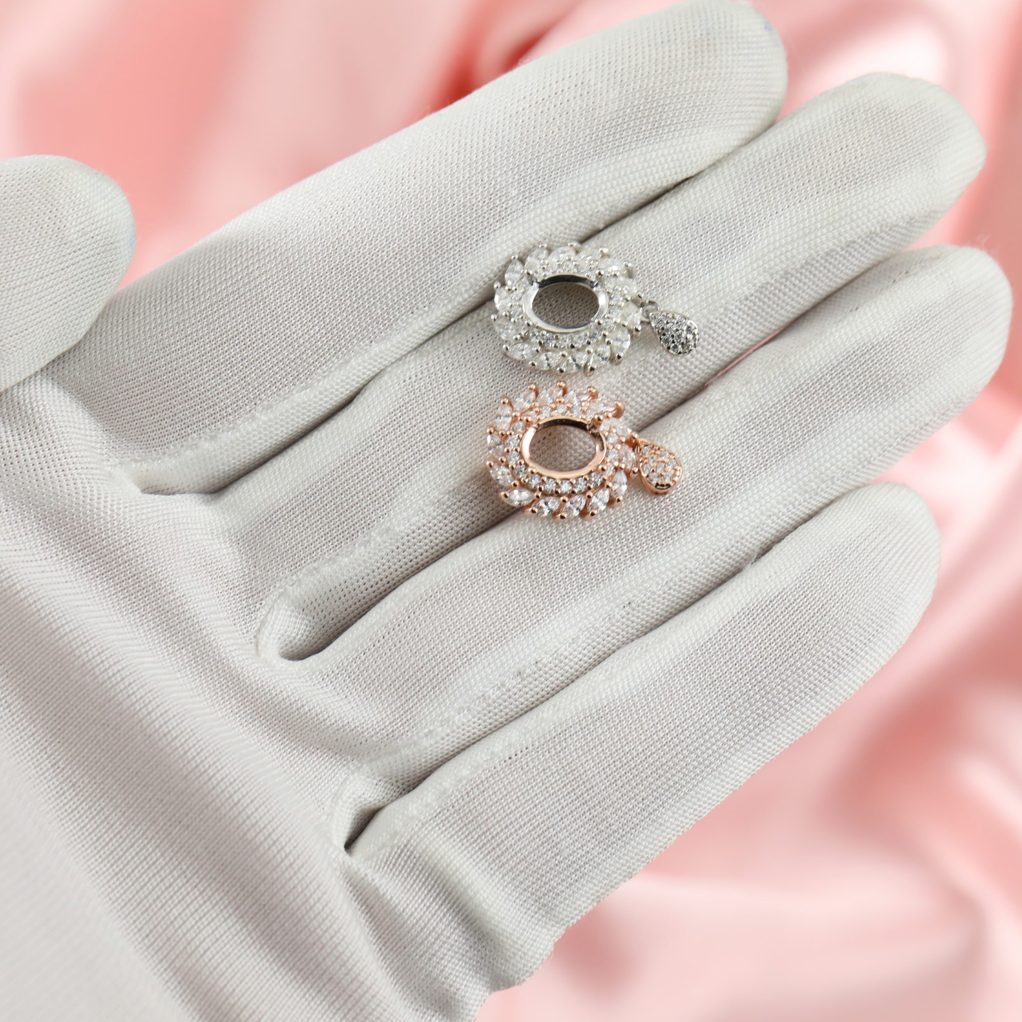 6x8MM Oval Prong Pendant Settings Flower Solid 14K Gold Charm Bezel Tray Moissanite Accents DIY Supplies for Gemstone 1421145-1