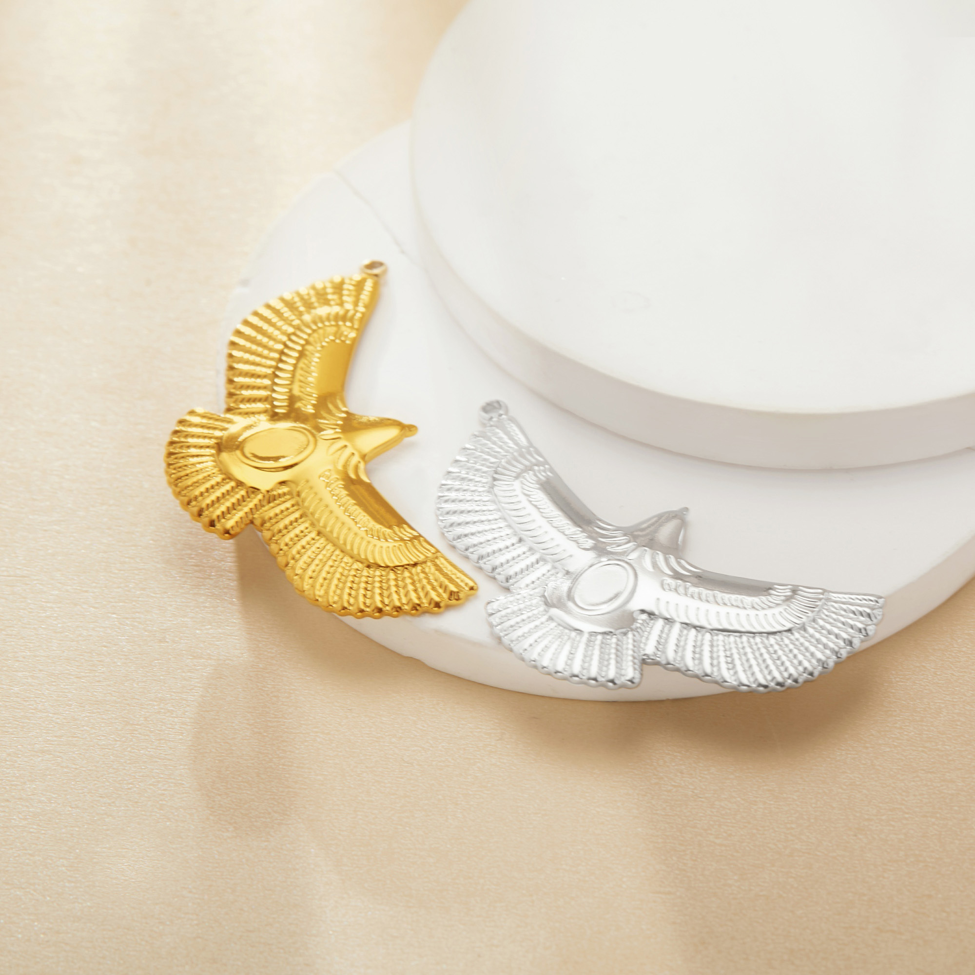 4x6MM Oval Bezel Stainless Steel Pendant Settings,Yellow Gold Rhodium Eagle Pendant Charm,DIY Pendant Blank Supplies 1421269 - Click Image to Close