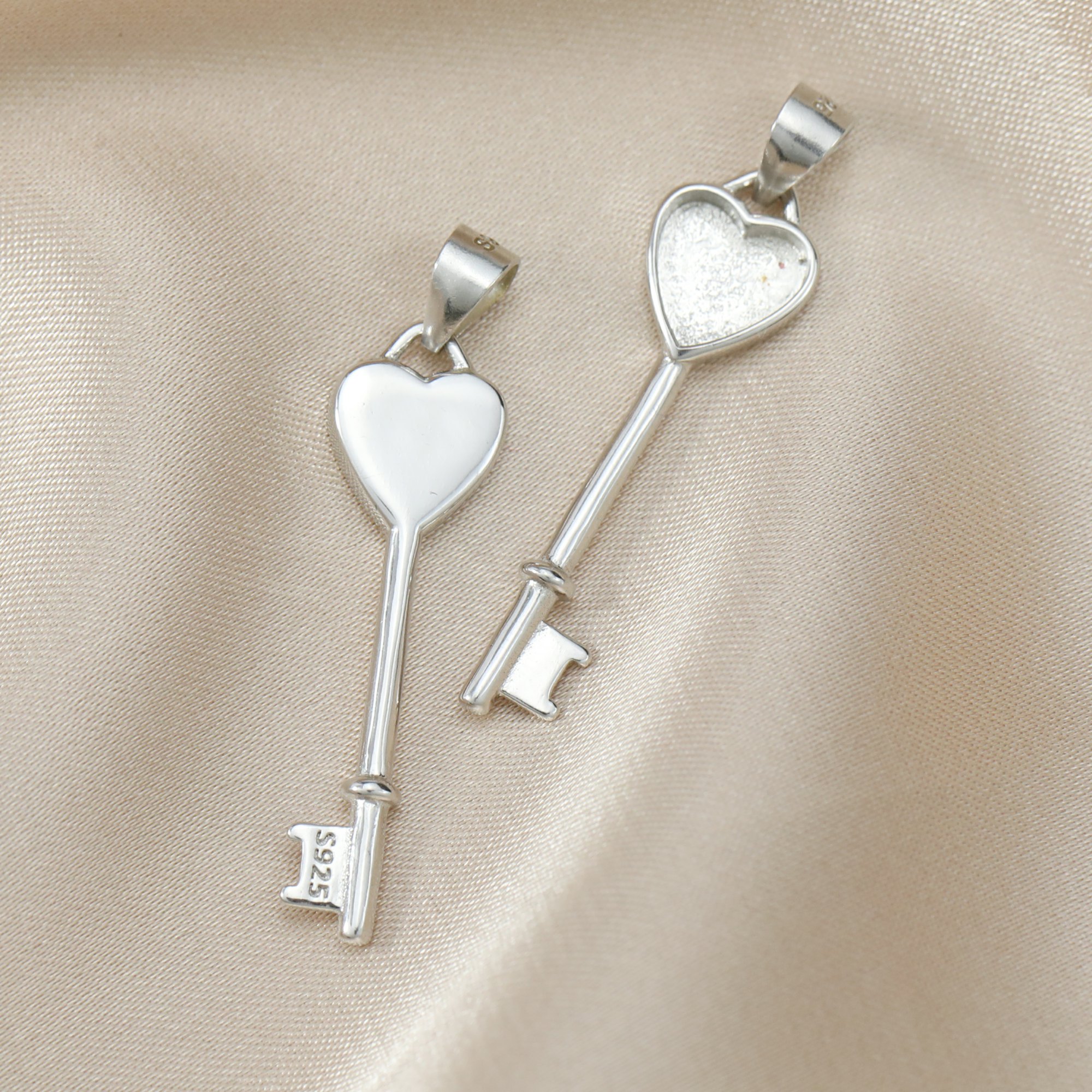 8MM Keepsake Breastmilk Resin Heart Pendant Bezel Settings Solid 925 Sterling Silver DIY Supplies 1431109 - Click Image to Close