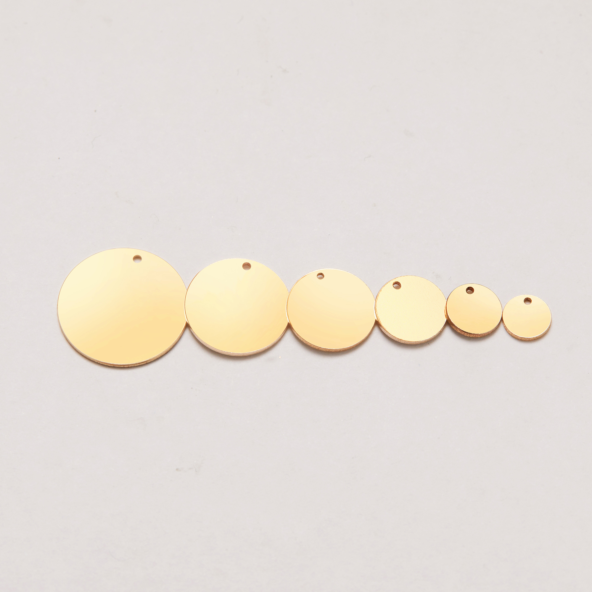 1PCS Stamping Round Circle Disc 14K Gold Filled Pendant,Minimalist Round Charm,DIY Pendant Supplies For Personalized Jewelry 1431256 - Click Image to Close