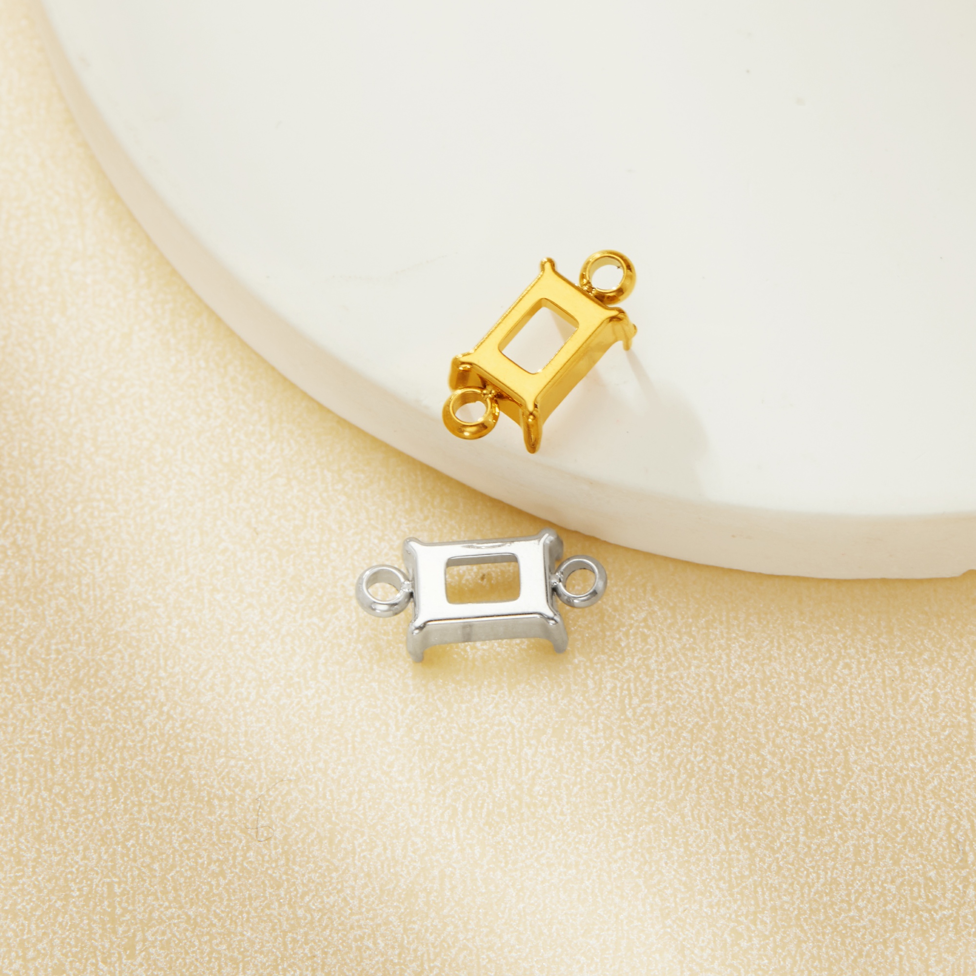 4x6MM Rectangle Prongs Bezel Pendant Settings With Two Loops,Yellow Gold Plated Stainless Steel Rectangle Pendant Charm,Minimalist Pendant,DIY Pendant Blank 1431459 - Click Image to Close