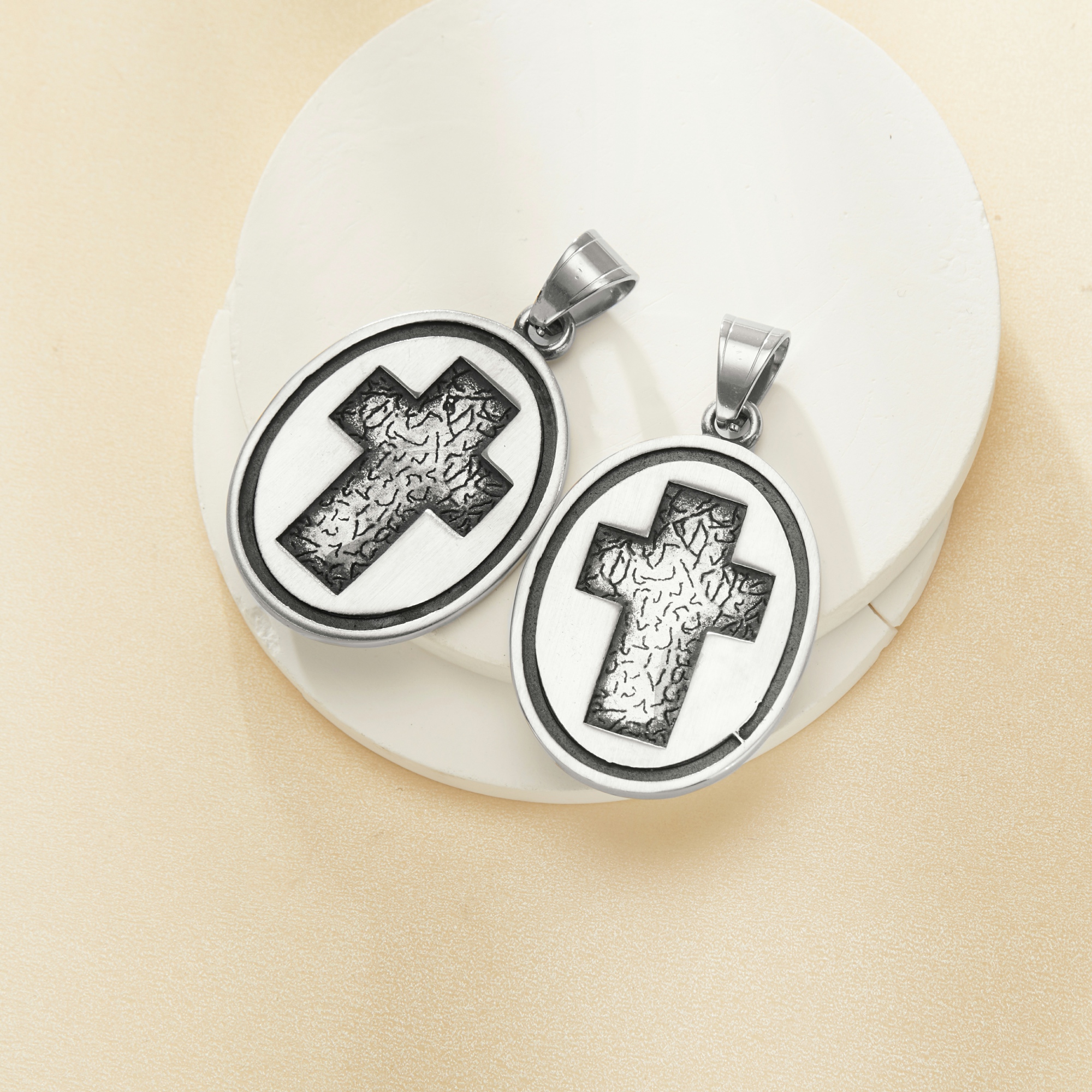 Stainless Steel Praying Hands Cross Pendant,Oval Cross Praying Hands Signet Pendant,Men's Silver Pendant Charm,DIY Pendant Supplies 1431465 - Click Image to Close