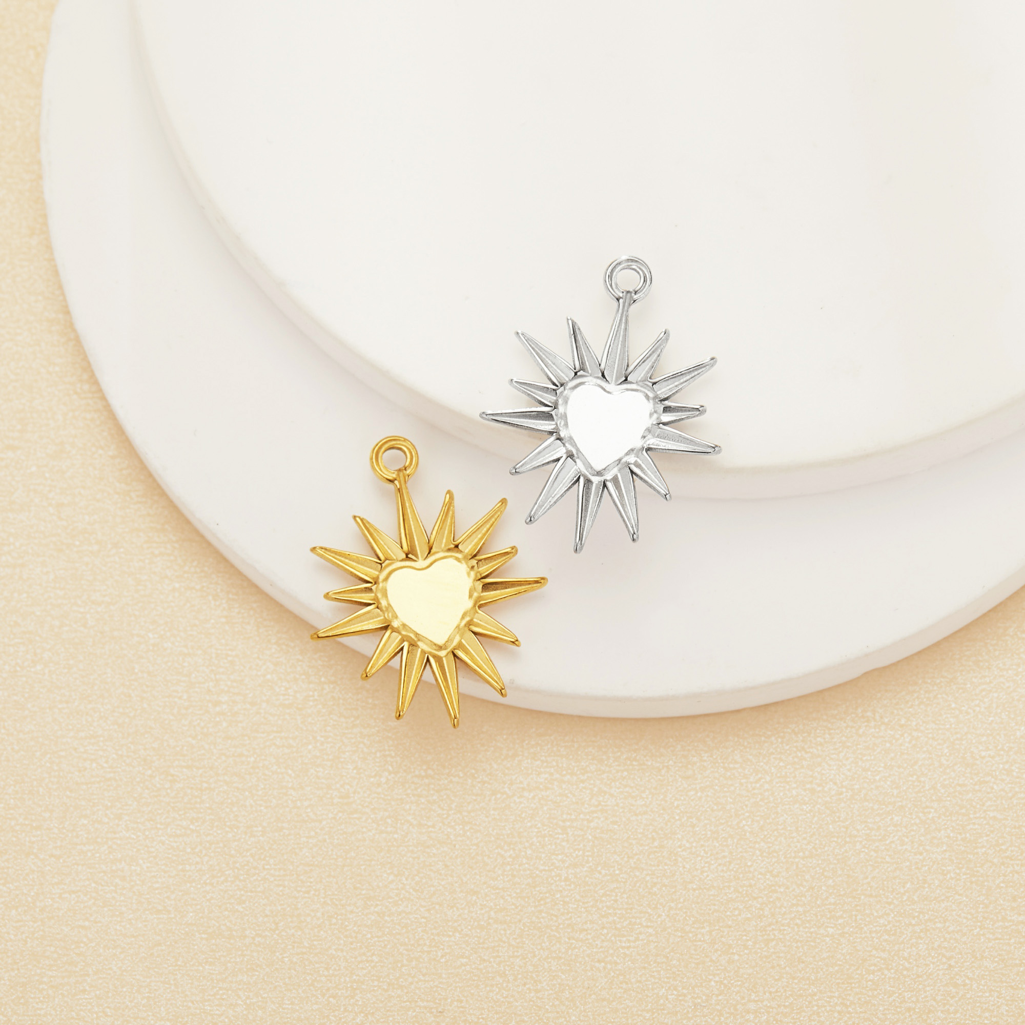 5MM Heart Bezel Stainless Steel Pendant Settings,Yellow Gold Silver Heart Pendant Charm,Vintage Styles Pendant,DIY Pendant Blank Supplies 1431512