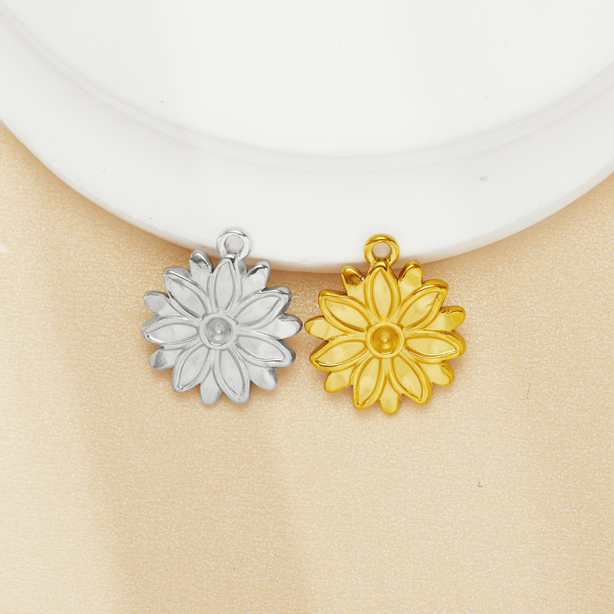 2MM Round Bezel Stainless Steel Pendant Settings,Yellow Gold Silver Flower Pendant Charm,Art Deco Flower Pendant,DIY Pendant Blank Supplies 1431514 - Click Image to Close