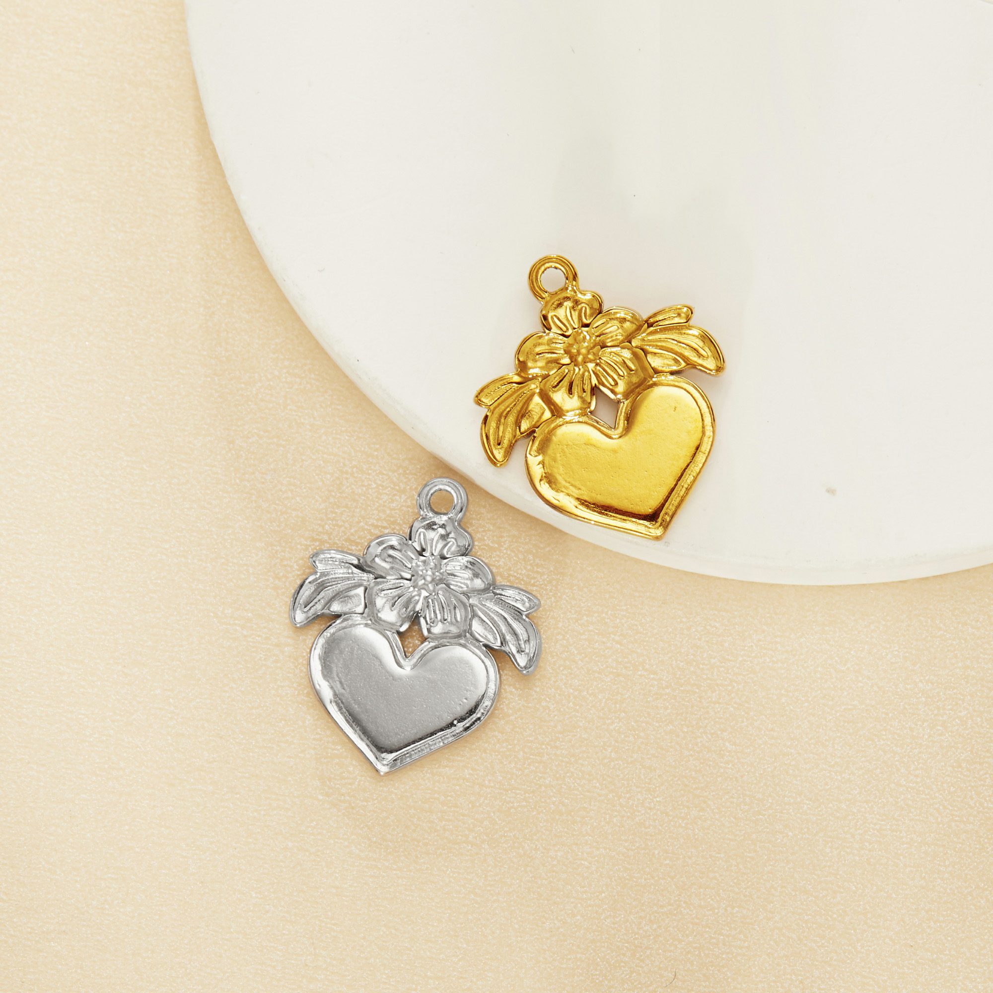 5x10MM Heart Bezel Stainless Steel Pendant Settings,Yellow Gold Silver Heart Pendant Charm,Flower Art Deco Heart Pendant,DIY Pendant Blank Supplies 1431518