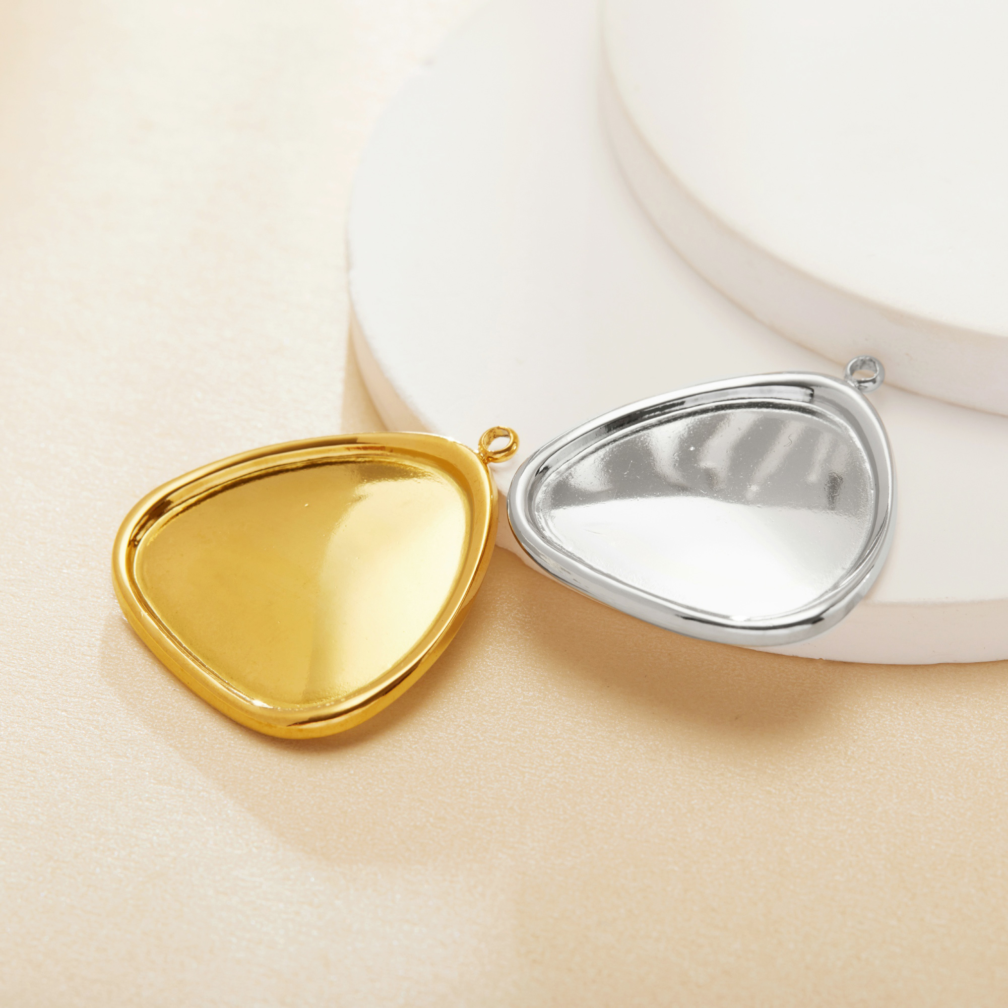 22MM Triangle Bezel Stainless Steel Pendant Settings,Yellow Gold Silver Pendant Charm,Minimalist Triangle Pendant,DIY Pendant Supplies 1431528 - Click Image to Close