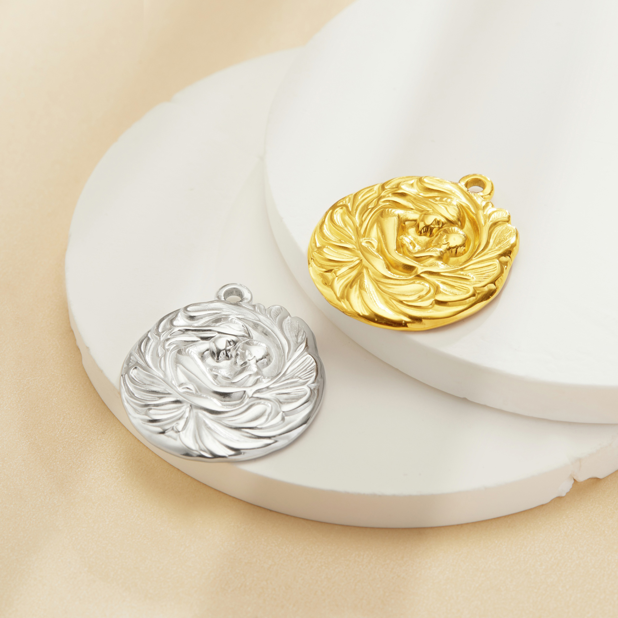 Mother and Baby Flower Pendant Charm,Stainless Steel Gold Plated Rose Flower Pendant,Simple Flower Pendant,DIY Pendant Supplies 1431534 - Click Image to Close