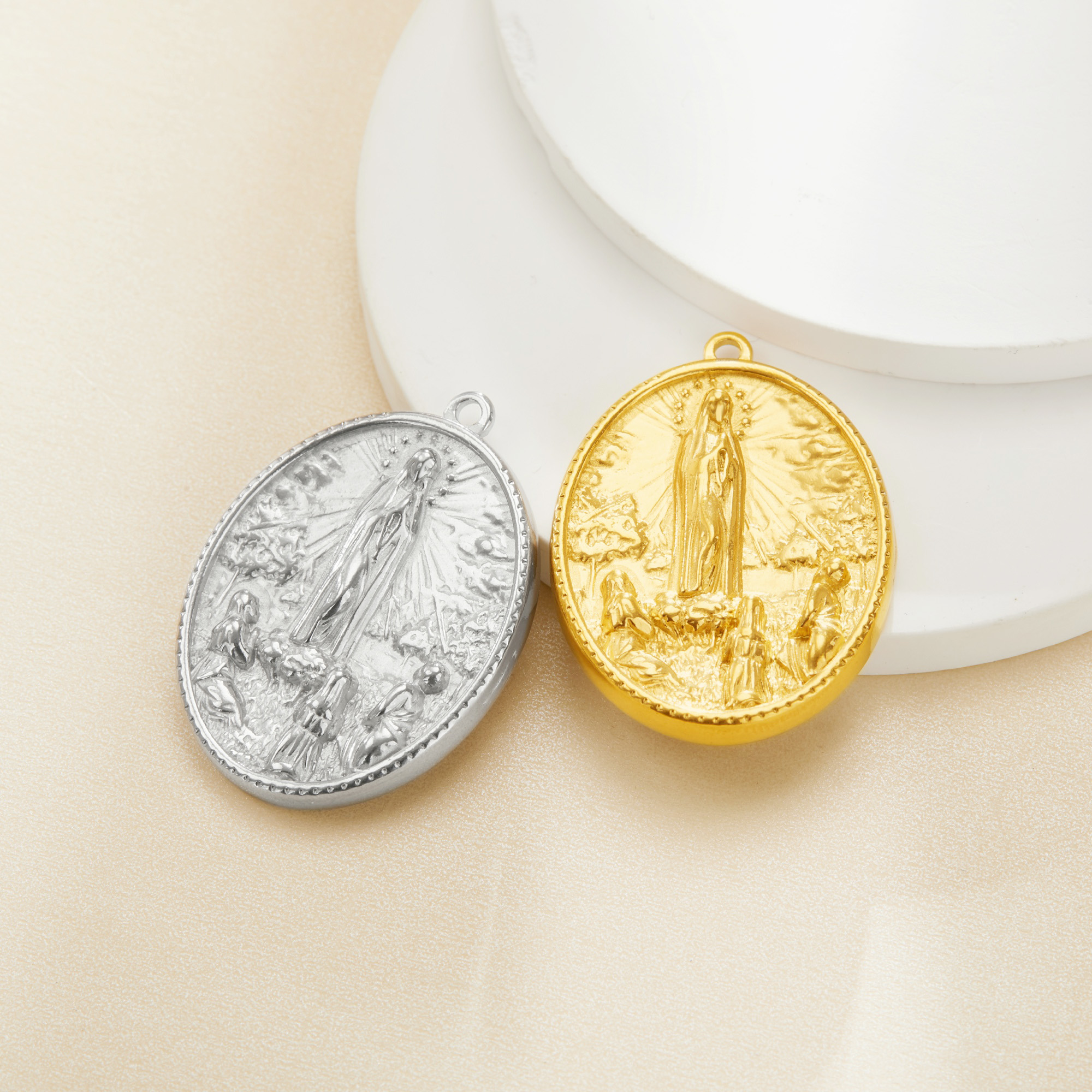 Virgin Mary Oval Pendant Charm,Mother of God Madonna Vintage Styles Oval Pendant Charm,DIY Pendant Charm Supplies 1431554