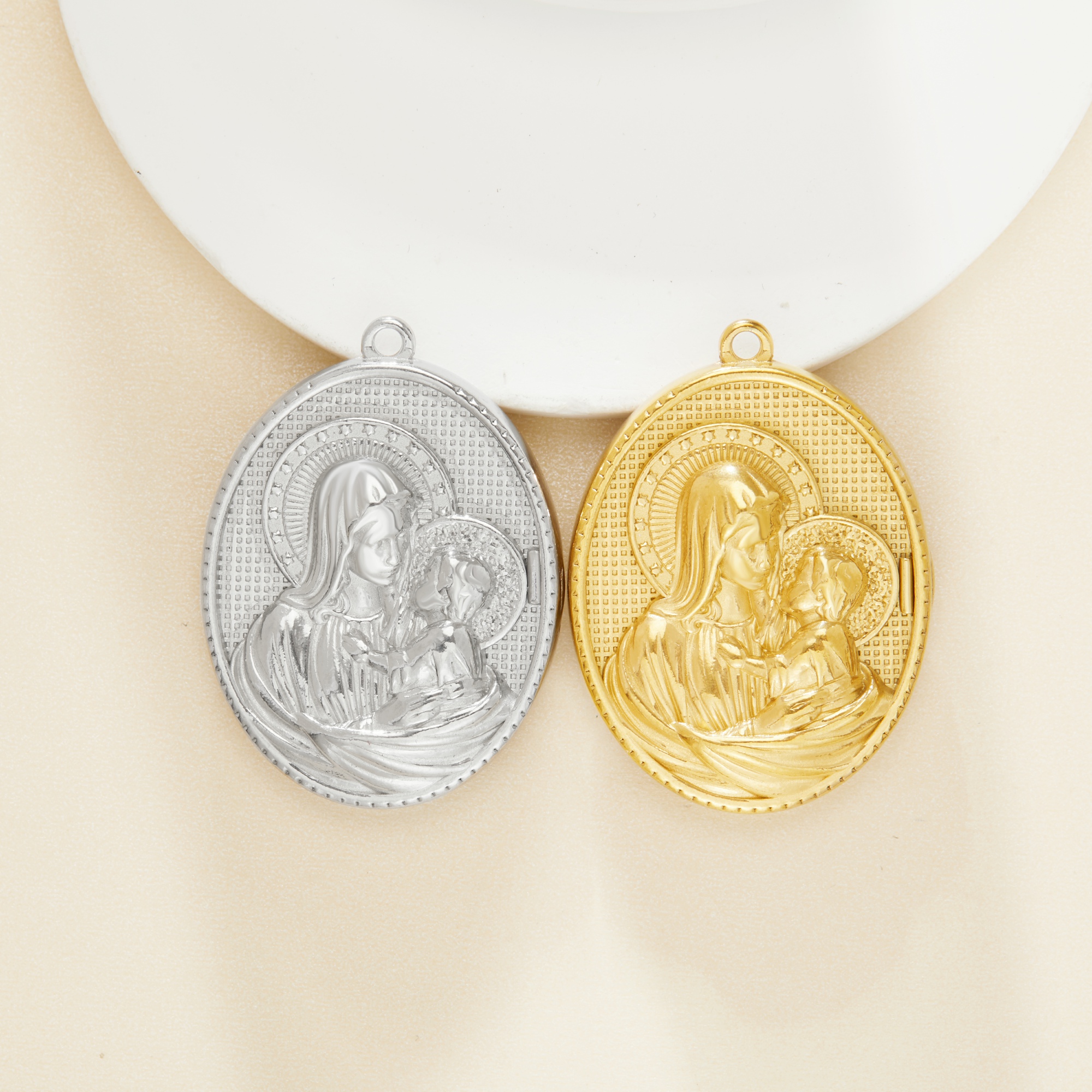 Virgin Mary Oval Pendant Charm,Mother of God Madonna Vintage Styles Oval Pendant Charm,DIY Pendant Charm Supplies 1431555