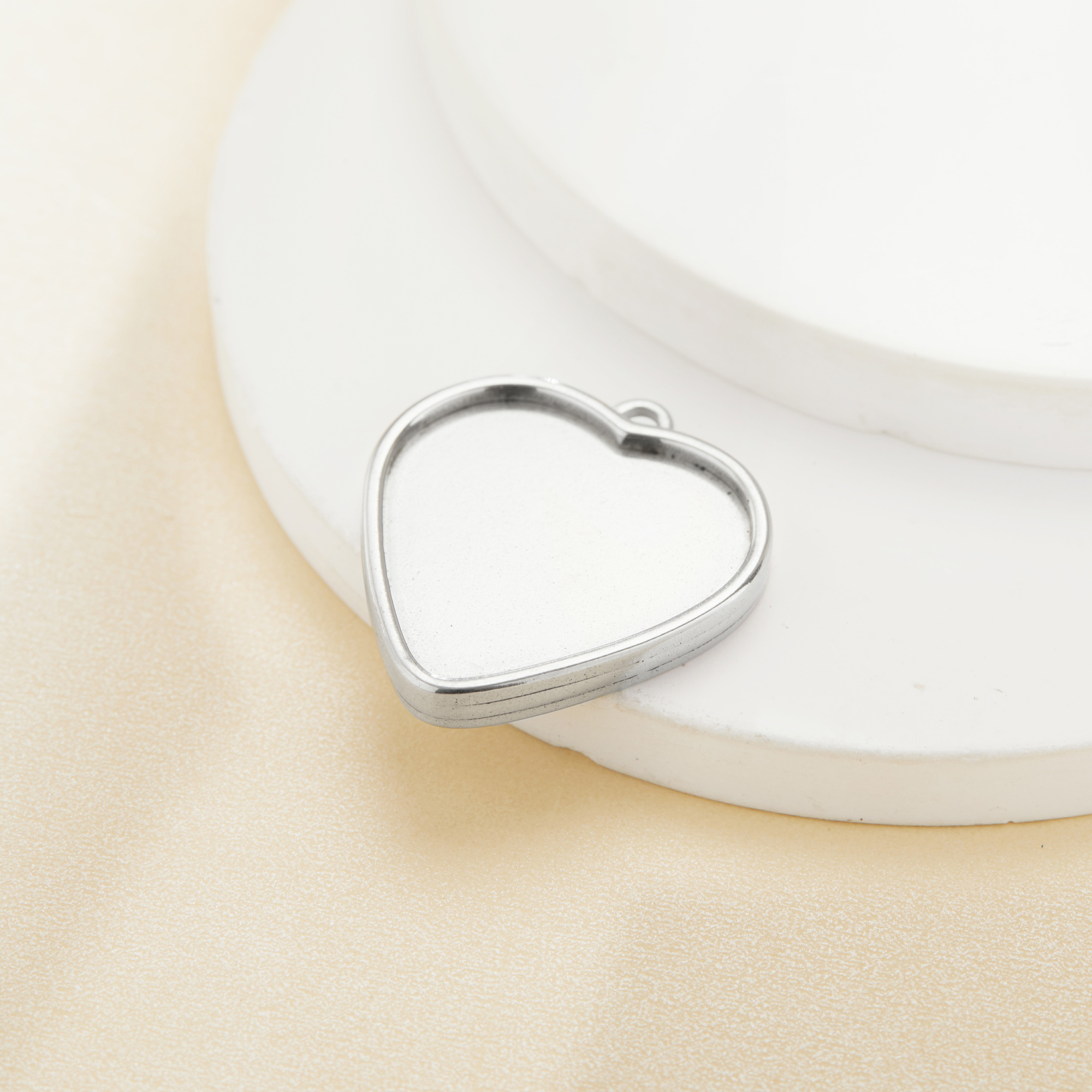 Keepsake Breast Milk Double Sides Heart Pendant Bezel,Minimalist Stainless Steel Heart Pendant Charm,DIY Pendant Charm Supplies 1431561