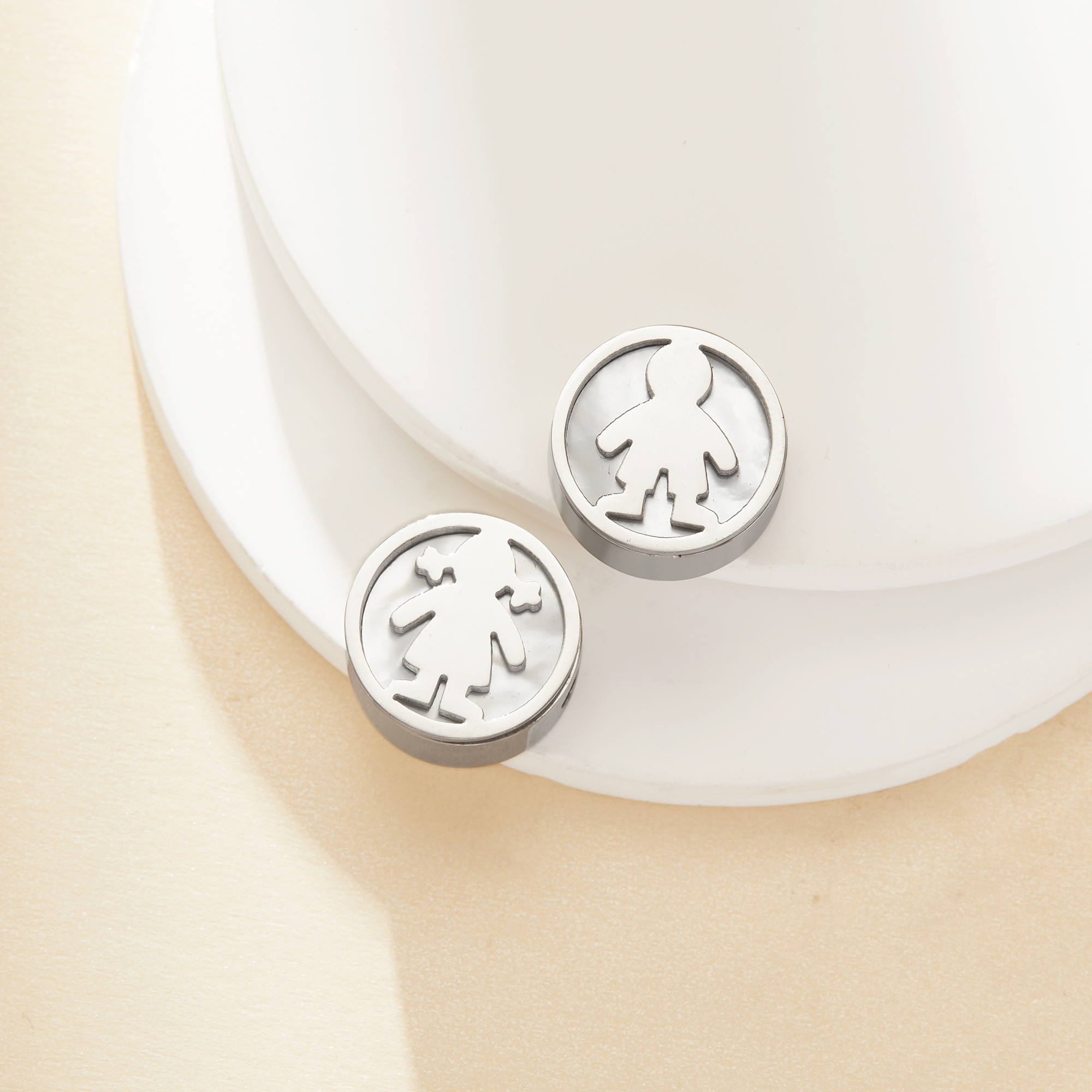 Keepsake Breast Milk Resin Stainless Steel Round Bezel Beads Settings,Boy And Girl Minimalist Pendant Beads with 3MM Hole,DIY Bead Supplies 1431571