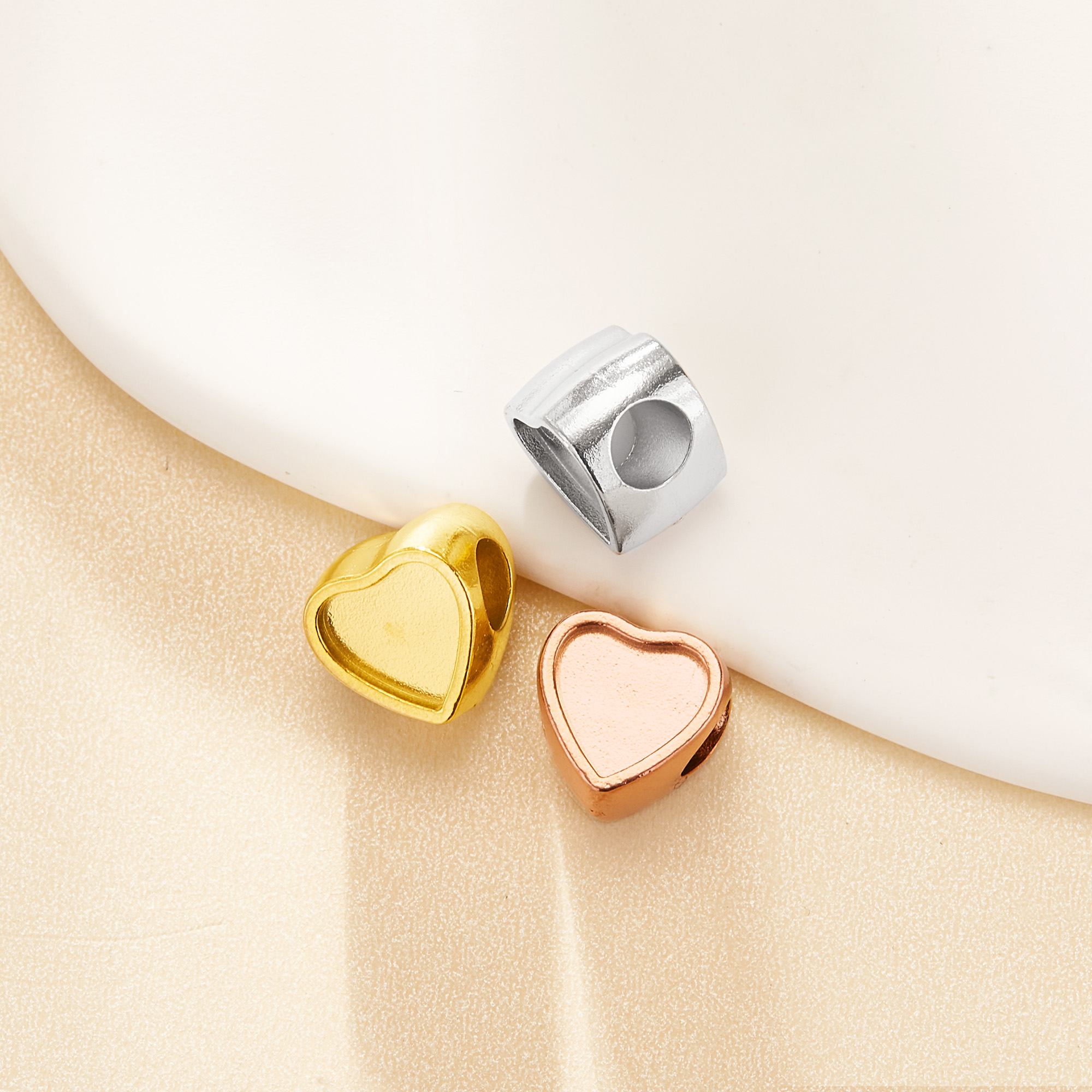 Keepsake Breast Milk Resin Stainless Steel Heart Bezel Beads Settings,Double Sides Big Hole Minimalist Pendant Beads with 4.5MM Hole,DIY Bead Supplies 1431577