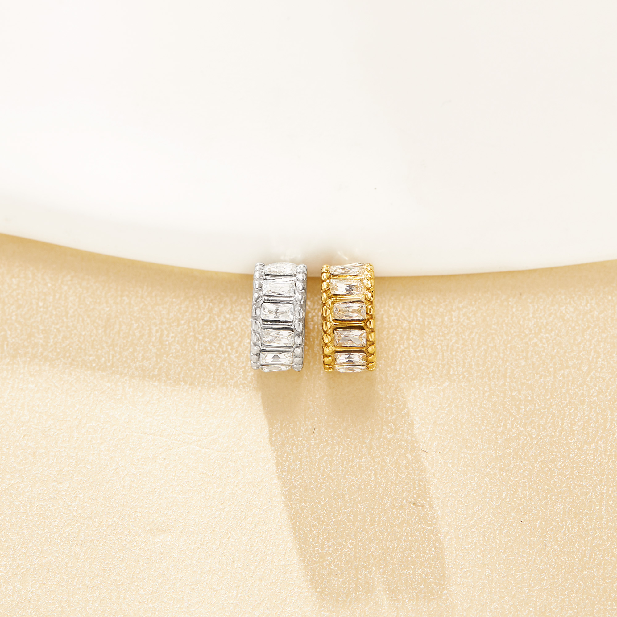 Spacer Big Hole Round Beads,Gold Plated Stainless Steel Double Sides Big Hole Pendant Beads with 4MM Hole,DIY Pendant Bead Supplies 1431583