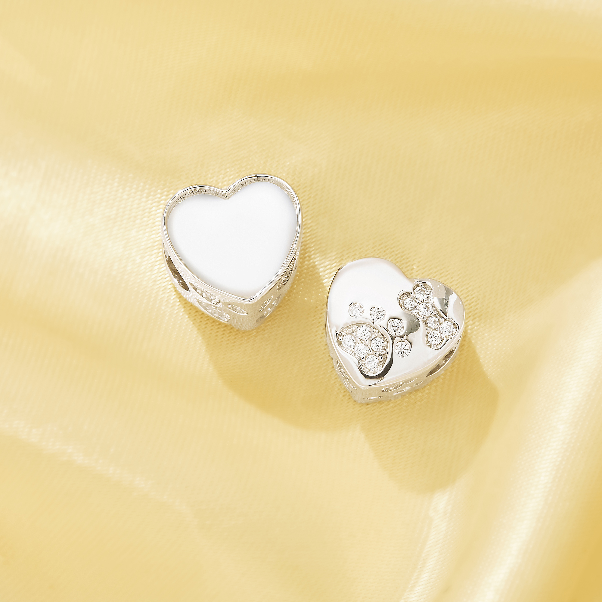 Keepsake Breast Milk Resin Heart Bezel Beads Settings,Double Sides Big Hole Solid 925 Sterling Silver Dog Paw And Bone Pendant Beads with 5MM Hole,DIY Pendant Supplies 1431591