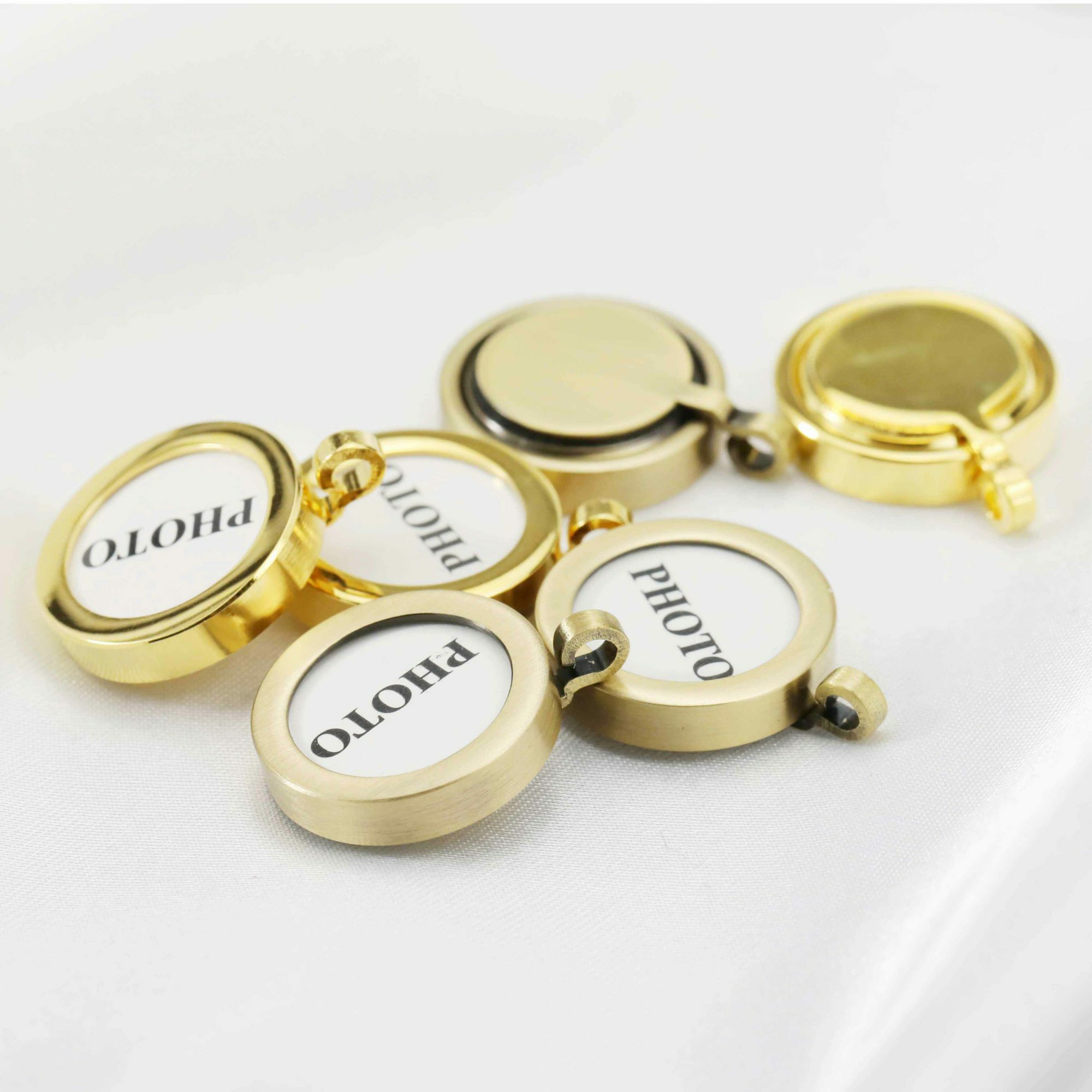 10Pcs 14mm Round Brass Gold and Shiny Bronze Antiqued Photo Pendant Settings DIY Locket Charm Jewelry Supplies 1500161 - Click Image to Close