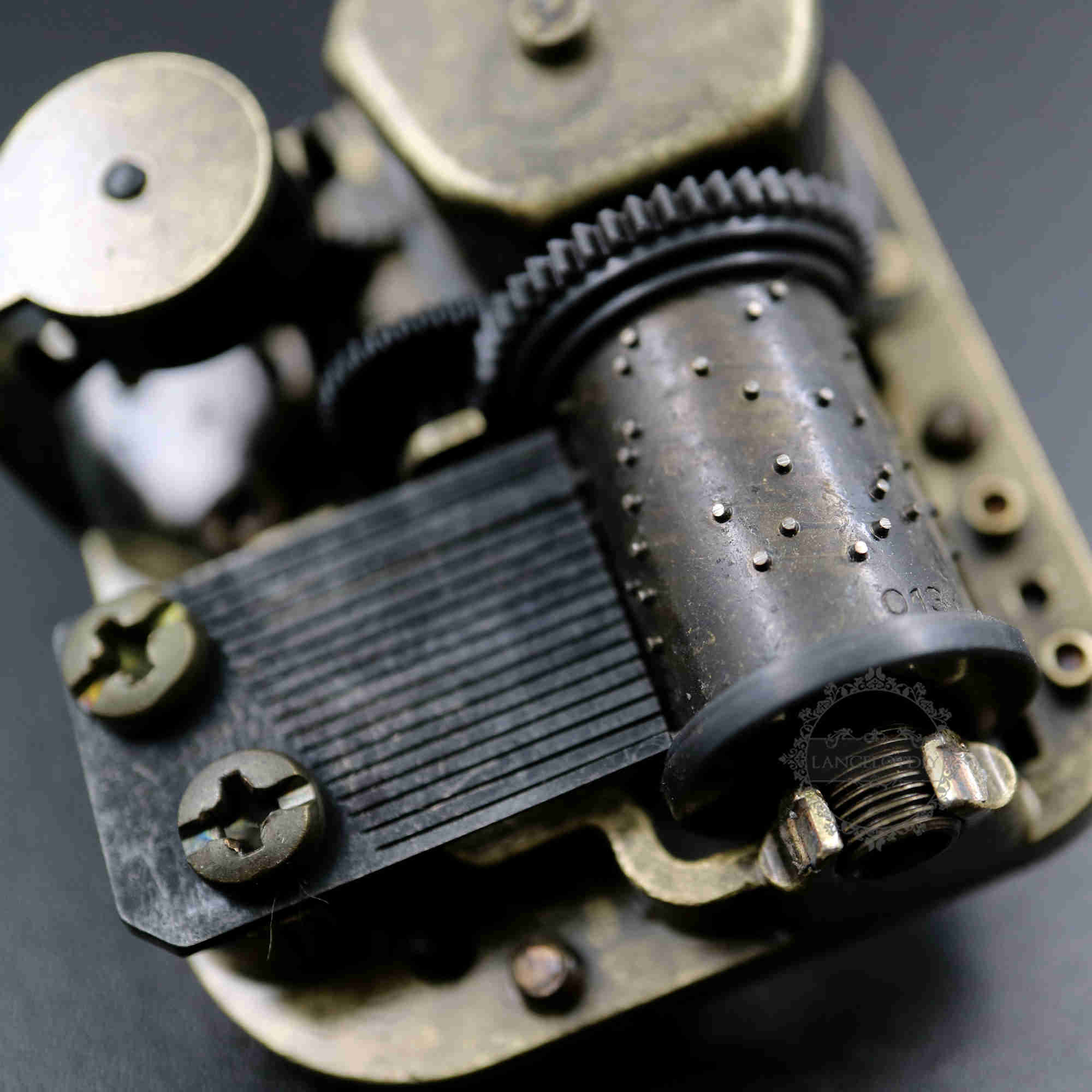 1pcs 50x45x20mm antiqued bronze mini DIY 18 tones music box movement toy gift craft supplies 1502065-1 - Click Image to Close
