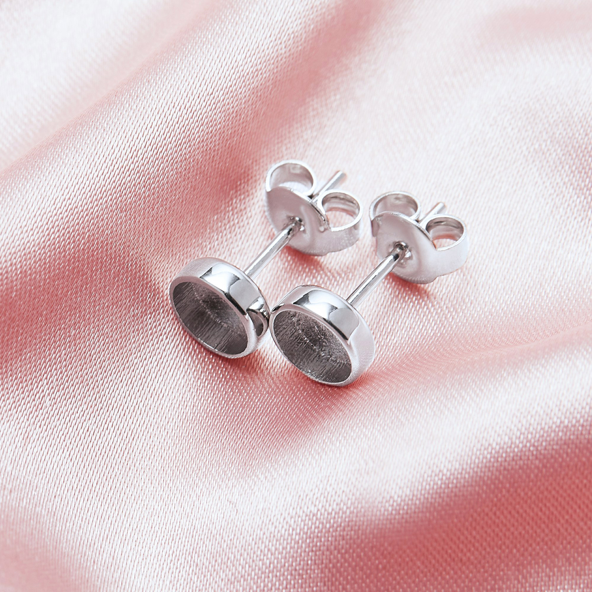 1Pair Keepsake Breast Milk Resin Round Bezel Earrings Blank Settings,Solid Back Solid 14K 18K Gold Studs Earring,DIY Memory Jewelry Supplies 1702242 - Click Image to Close