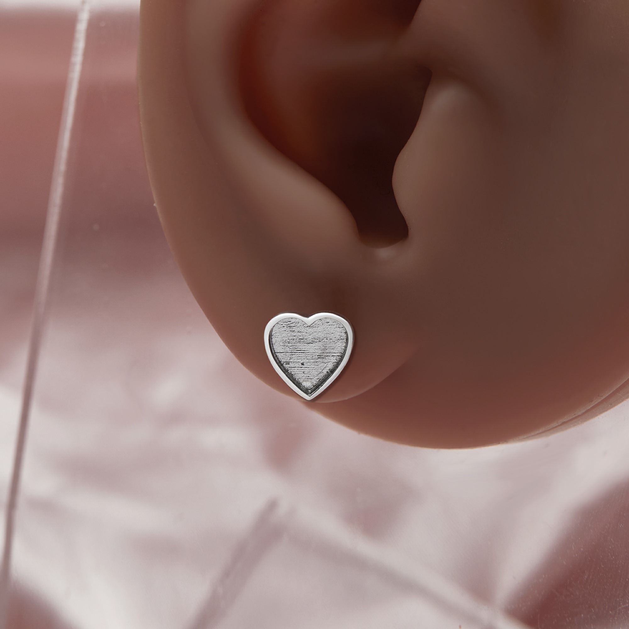 Keepsake Breast Milk Resin 6MM Heart Earrings Blank Settings,Solid Back Solid 14K 18K Gold Studs Earring,DIY Earrings Supplies 1702243 - Click Image to Close