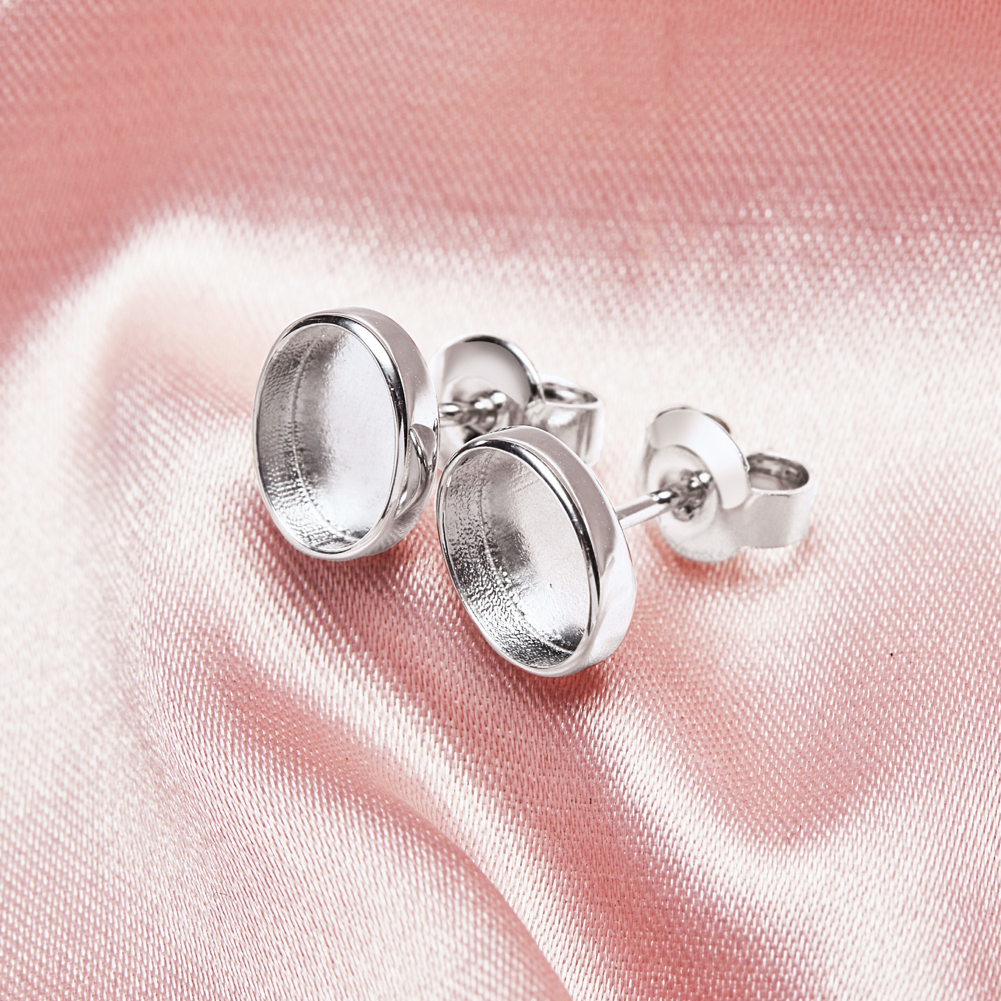 Keepsake Breast Milk Resin 6x8MM Oval Earrings Blank Settings,Solid Back Solid 14K 18K Gold Studs Earring,DIY Earrings Supplies 1702244 - Click Image to Close