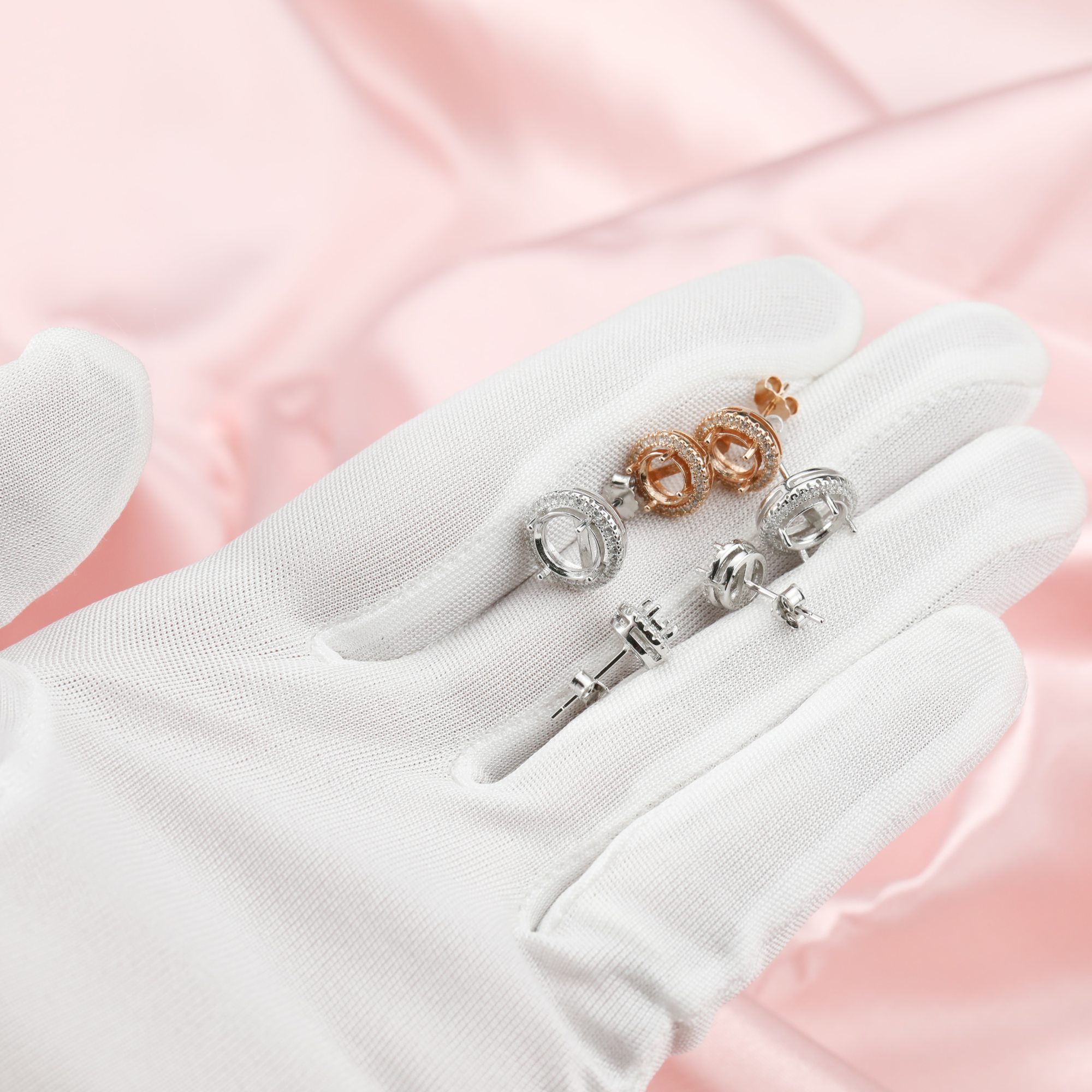 14K Solid Gold Halo Round Prongs Studs Earrings Settings with Moissanite Accents Stone for Faceted Gemstone DIY Supplies Findings 1706017-1