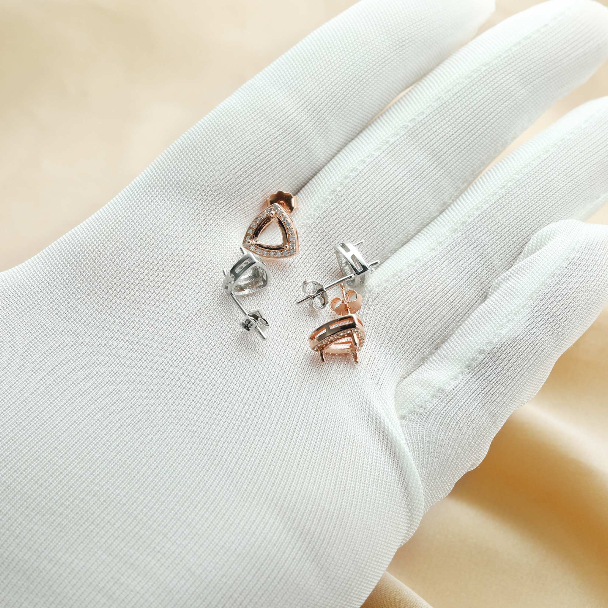 1Pair 5-6MM Rose Gold Plated Solid 925 Sterling Silver Trillion Triangle Prong Bezel DIY Studs Earrings Settings for Gemstone Jewelry Supplies 1706047 - Click Image to Close