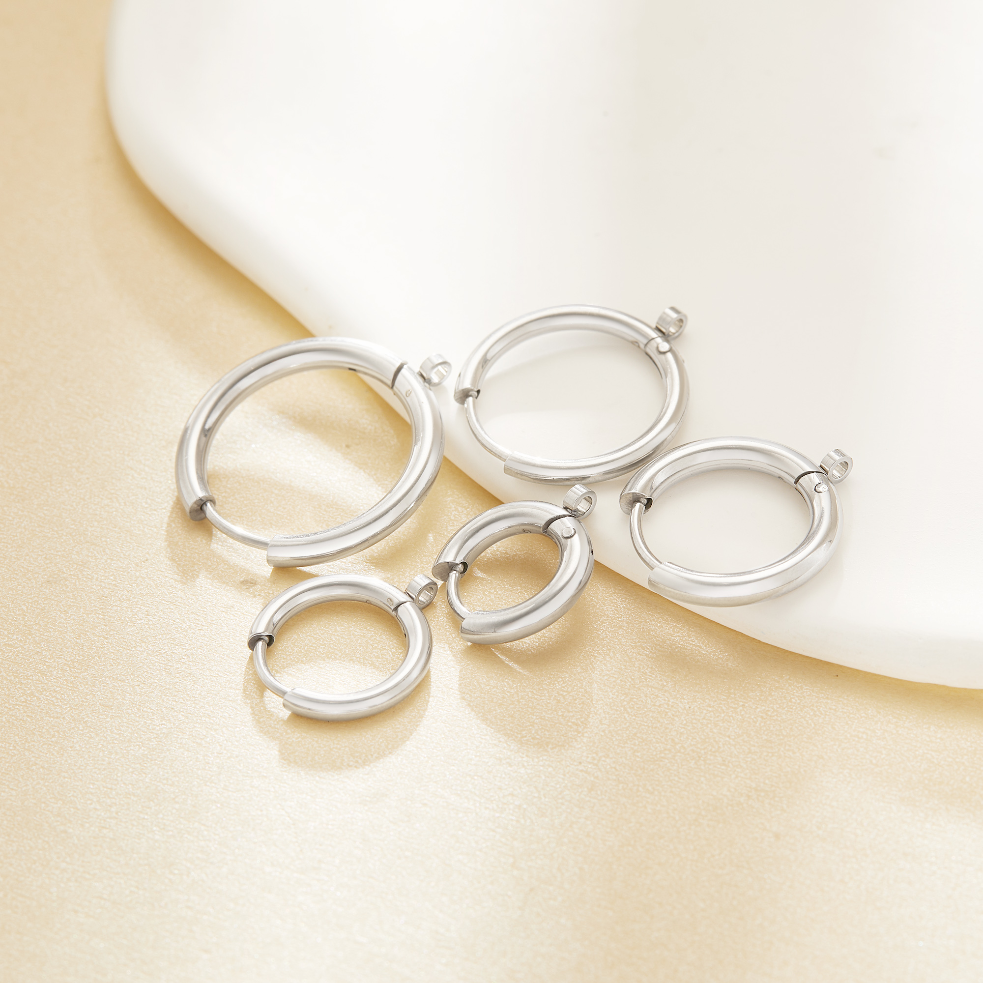 1Pair Minimalist Round Circle Hoop Earrings With Loops,Stainless Steel Ear Hooks,Simple Earring,Tiny Hoop Earrings,DIY Earrings Blank Supplies 1706235